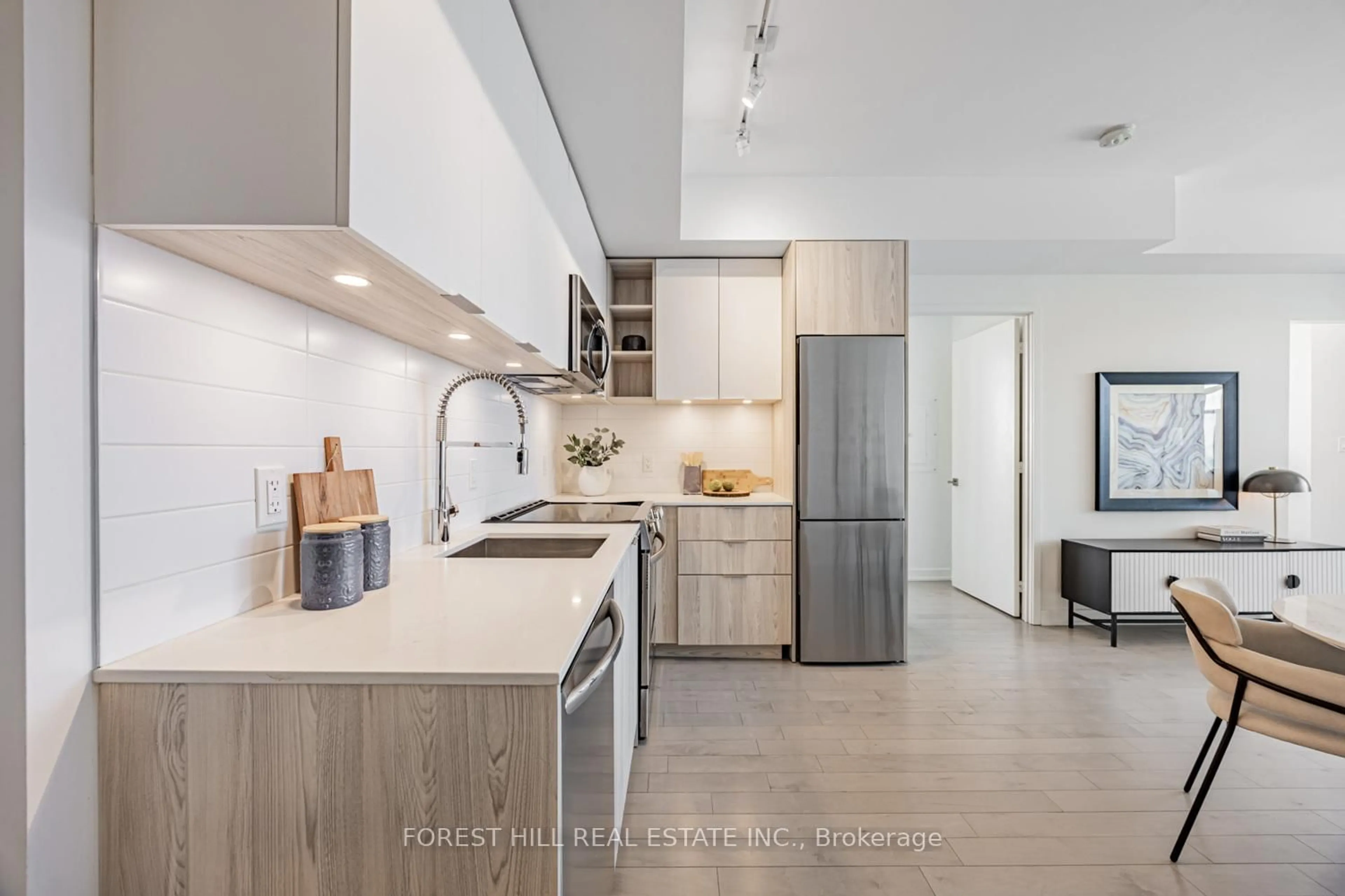 Open concept kitchen, unknown for 30 Ordnance St #1909, Toronto Ontario M6K 0C8