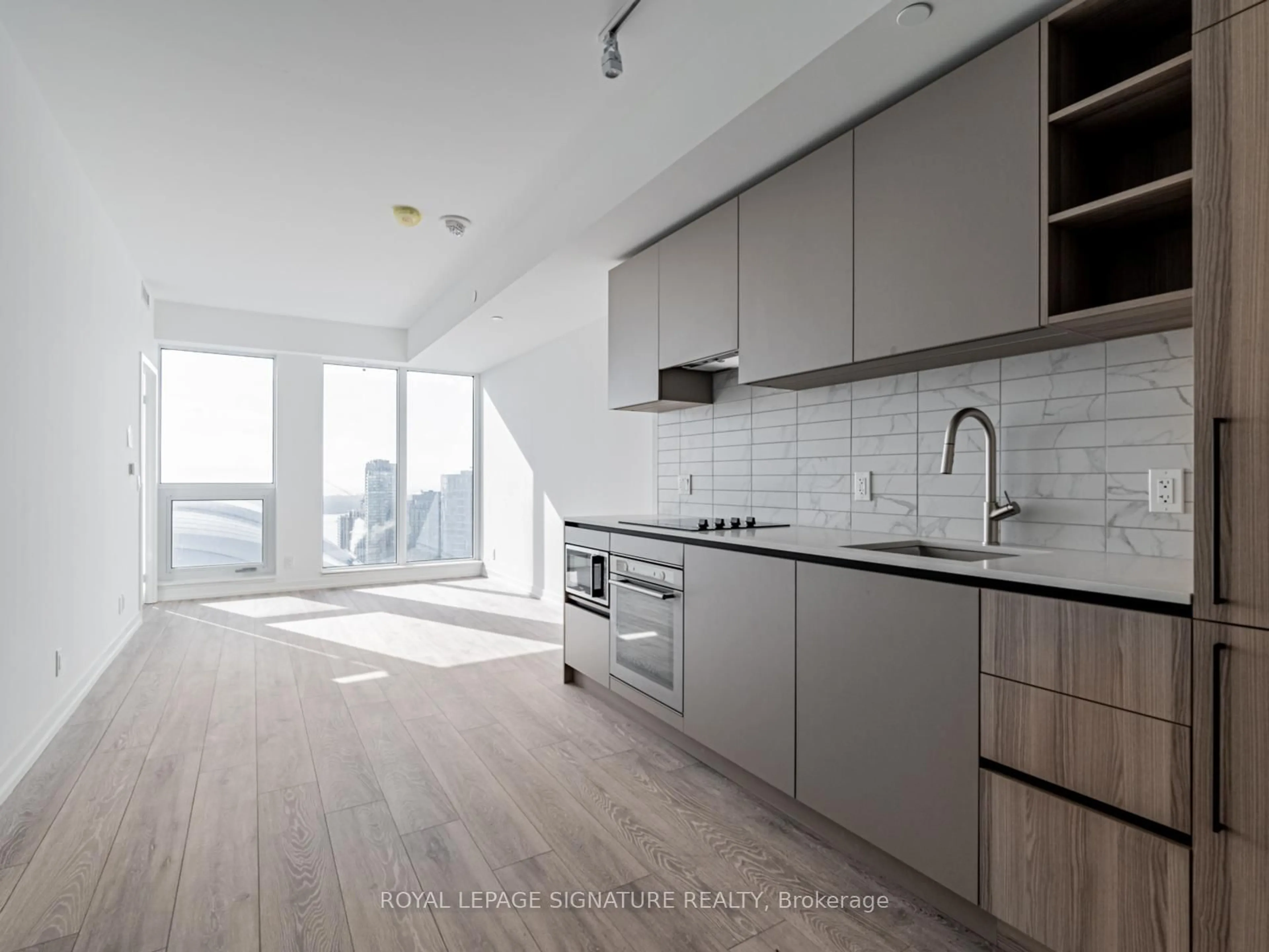 Open concept kitchen, unknown for 55 Mercer St #3311, Toronto Ontario M5V 3W2