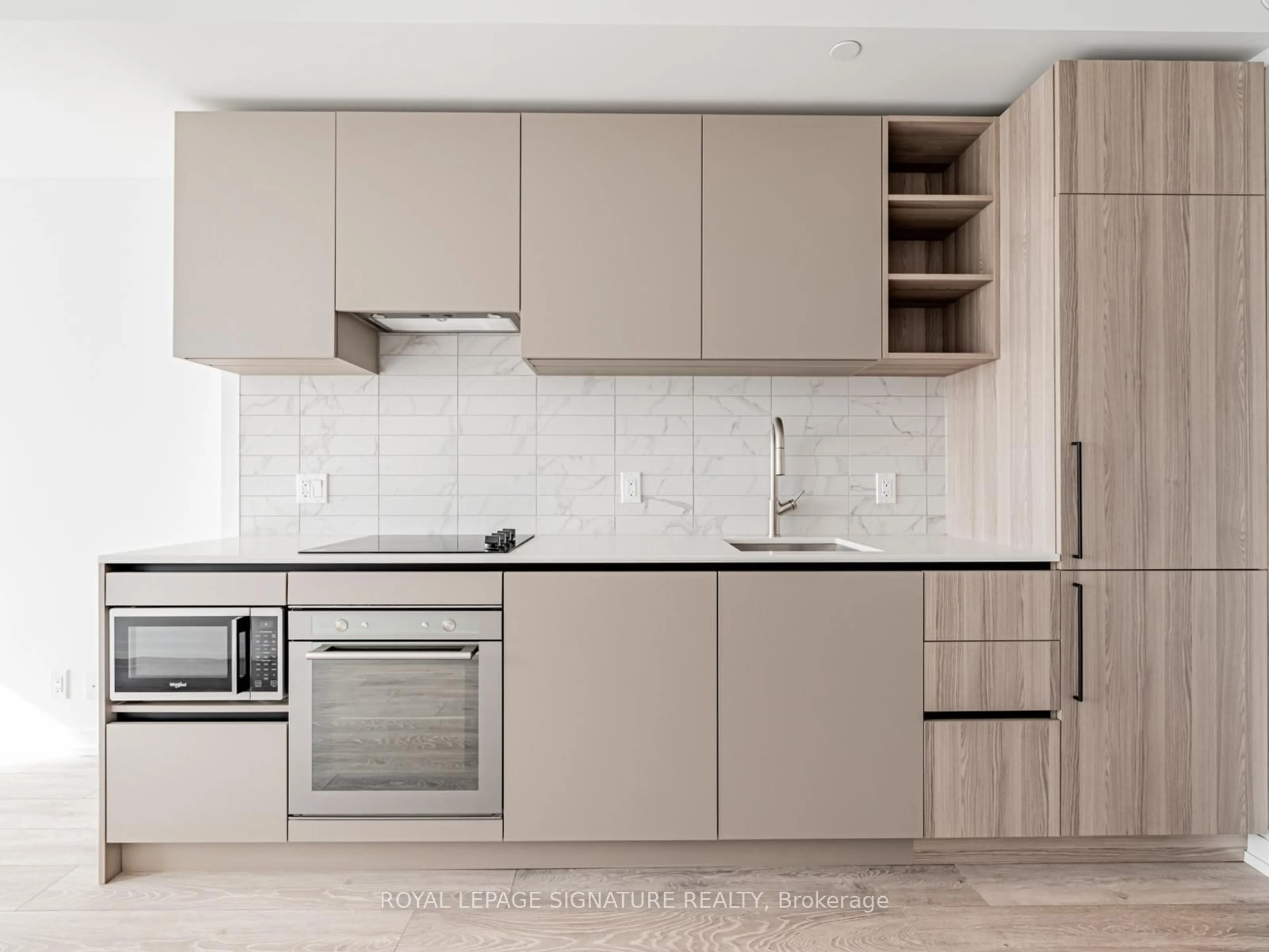 Standard kitchen, unknown for 55 Mercer St #3311, Toronto Ontario M5V 3W2