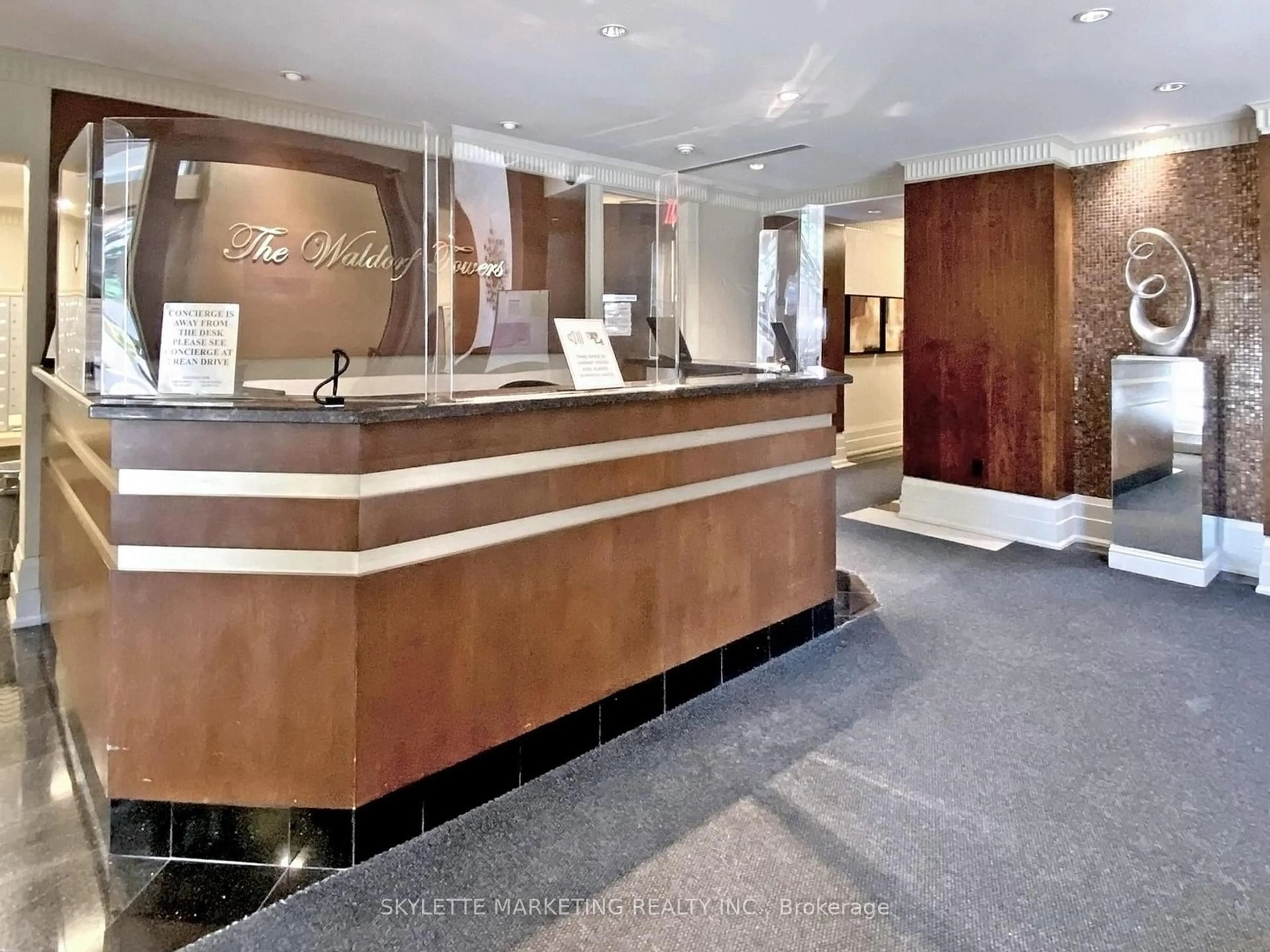 Lobby for 8 Rean Dr #GV216, Toronto Ontario M2K 3B9