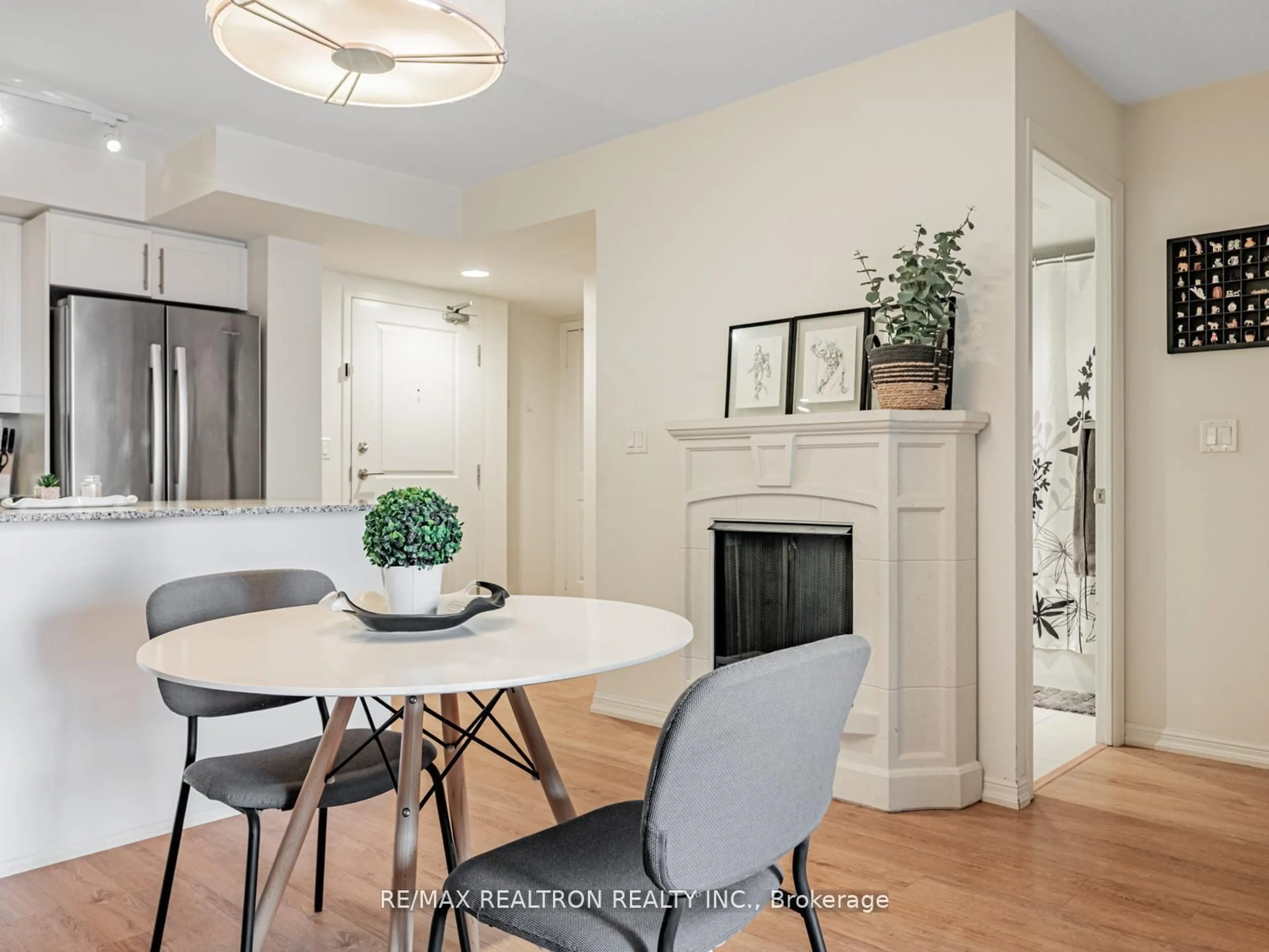 Dining room, unknown for 85 East Liberty St #716, Toronto Ontario M6K 3R4