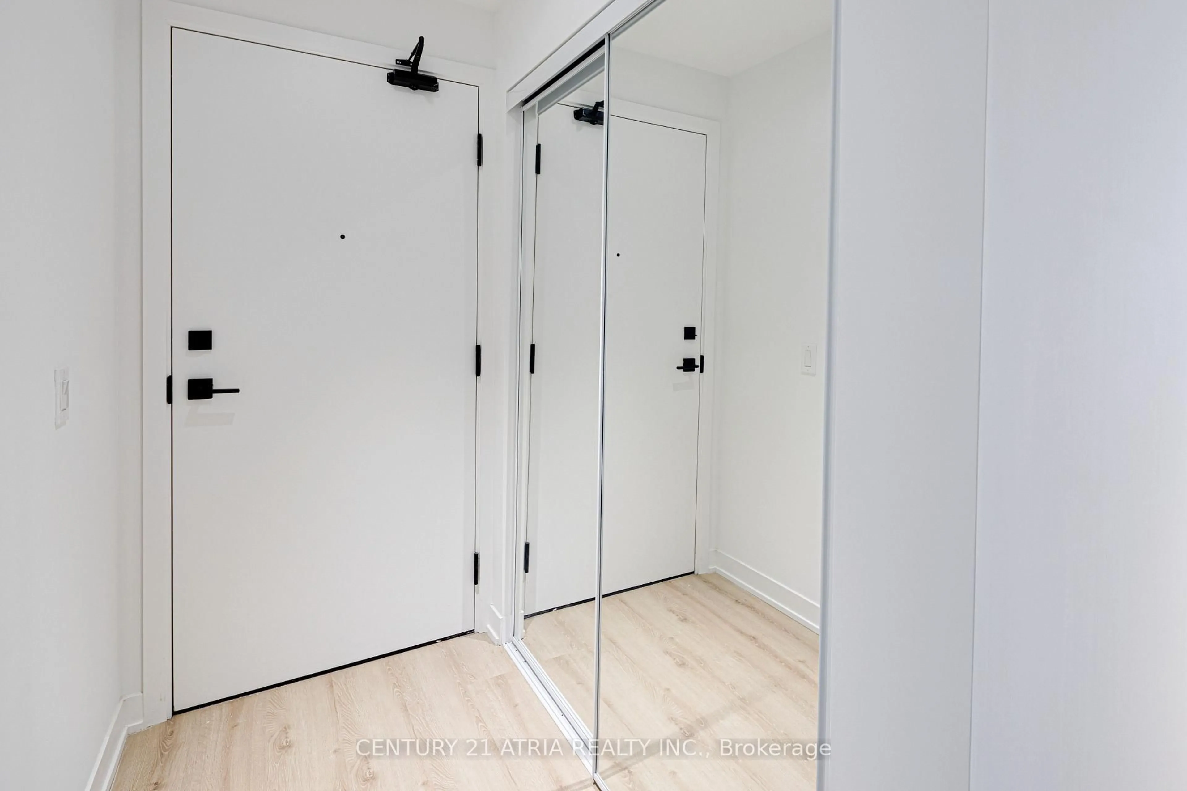 Storage room or clothes room or walk-in closet for 319 Jarvis St #2515, Toronto Ontario M5B 0C8