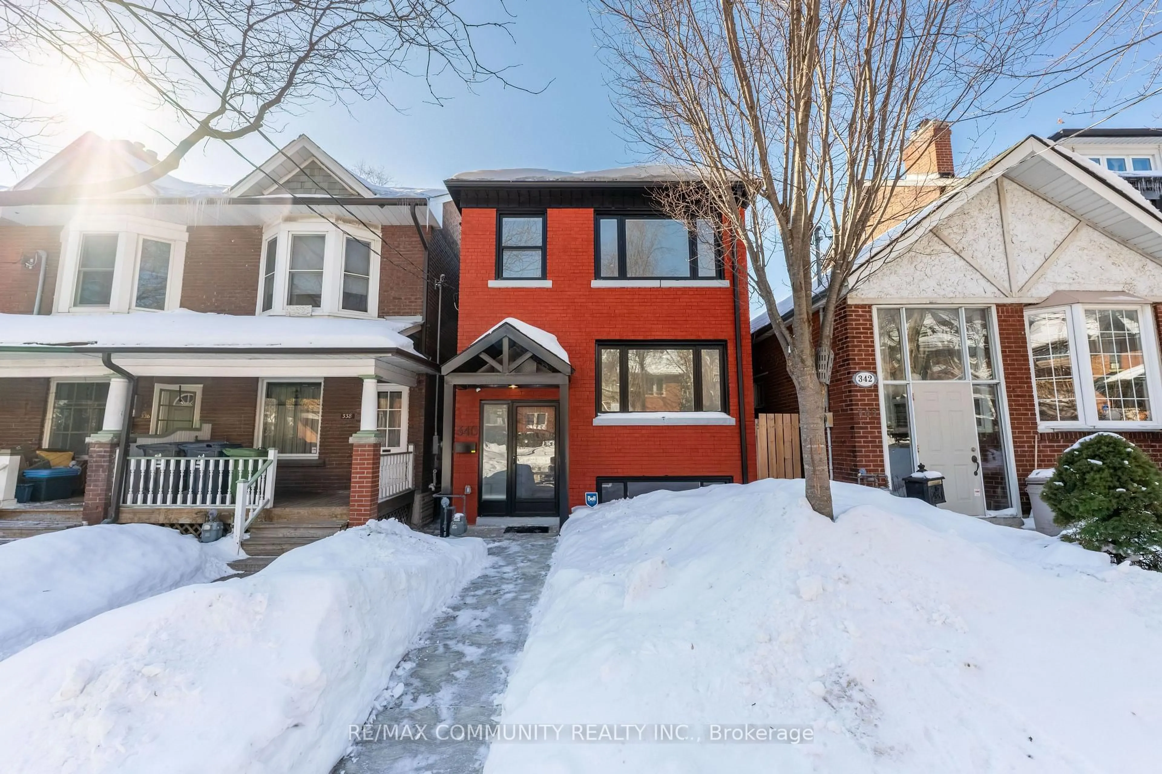 Home with brick exterior material, street for 340 Albany Ave, Toronto Ontario M5R 3C9