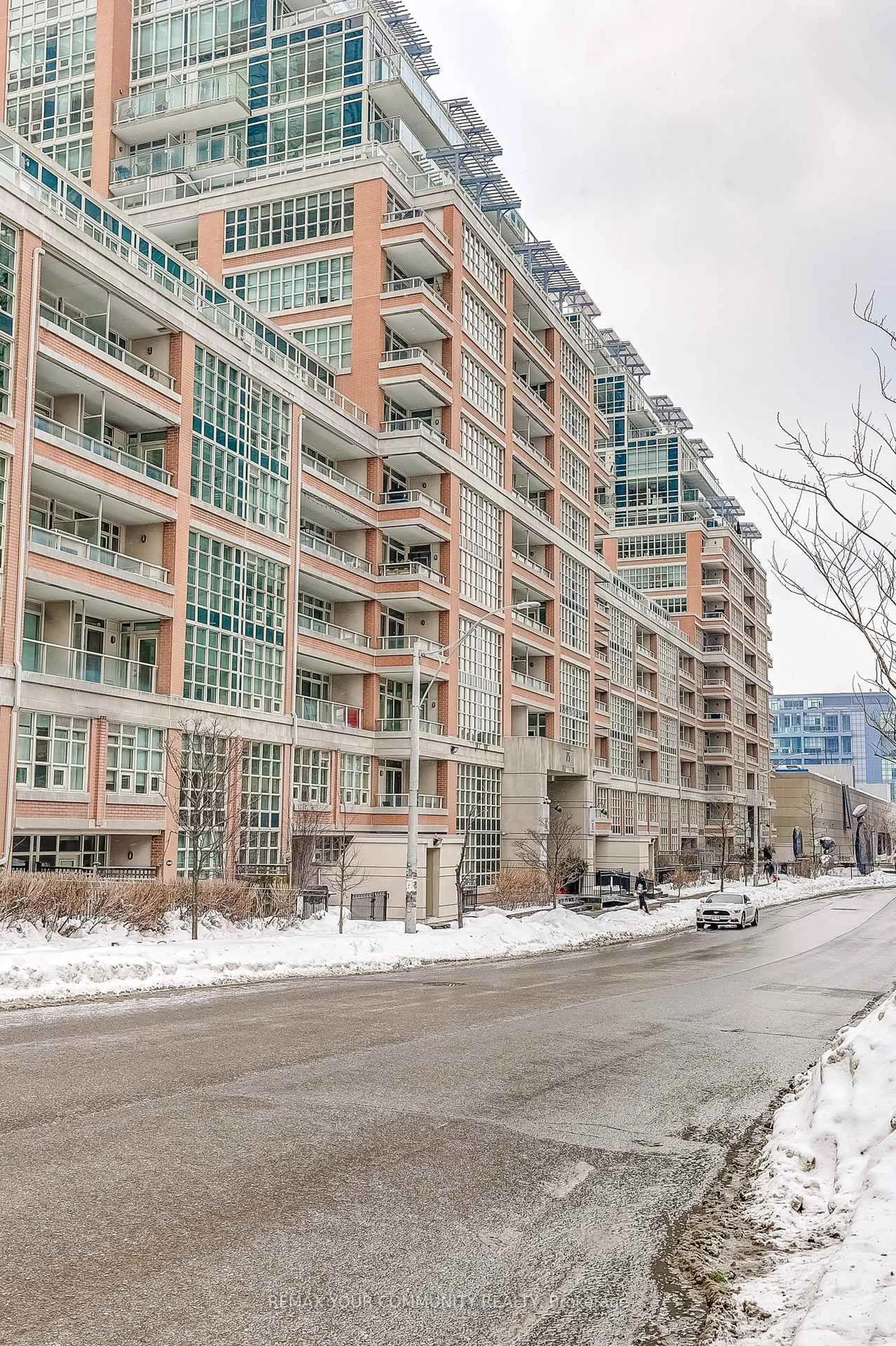 Unknown for 75 East Liberty St #901, Toronto Ontario M6K 0A2