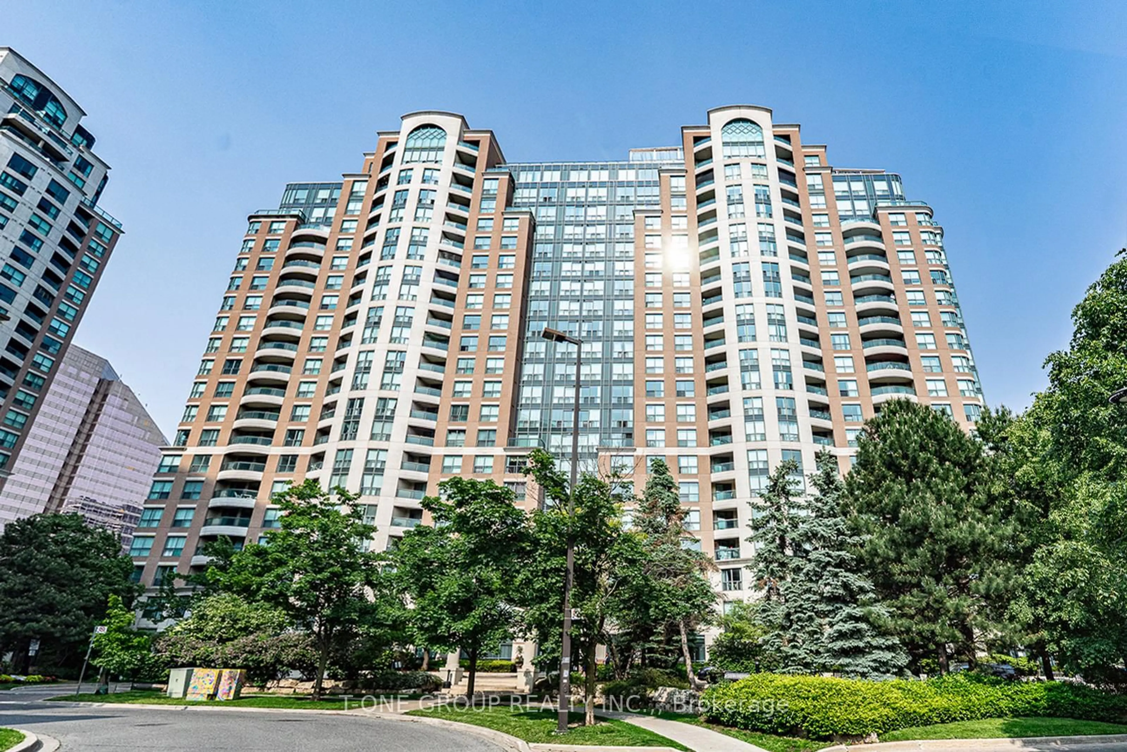 Unknown for 23 Lorraine Dr #LPH10, Toronto Ontario M2N 6Z6