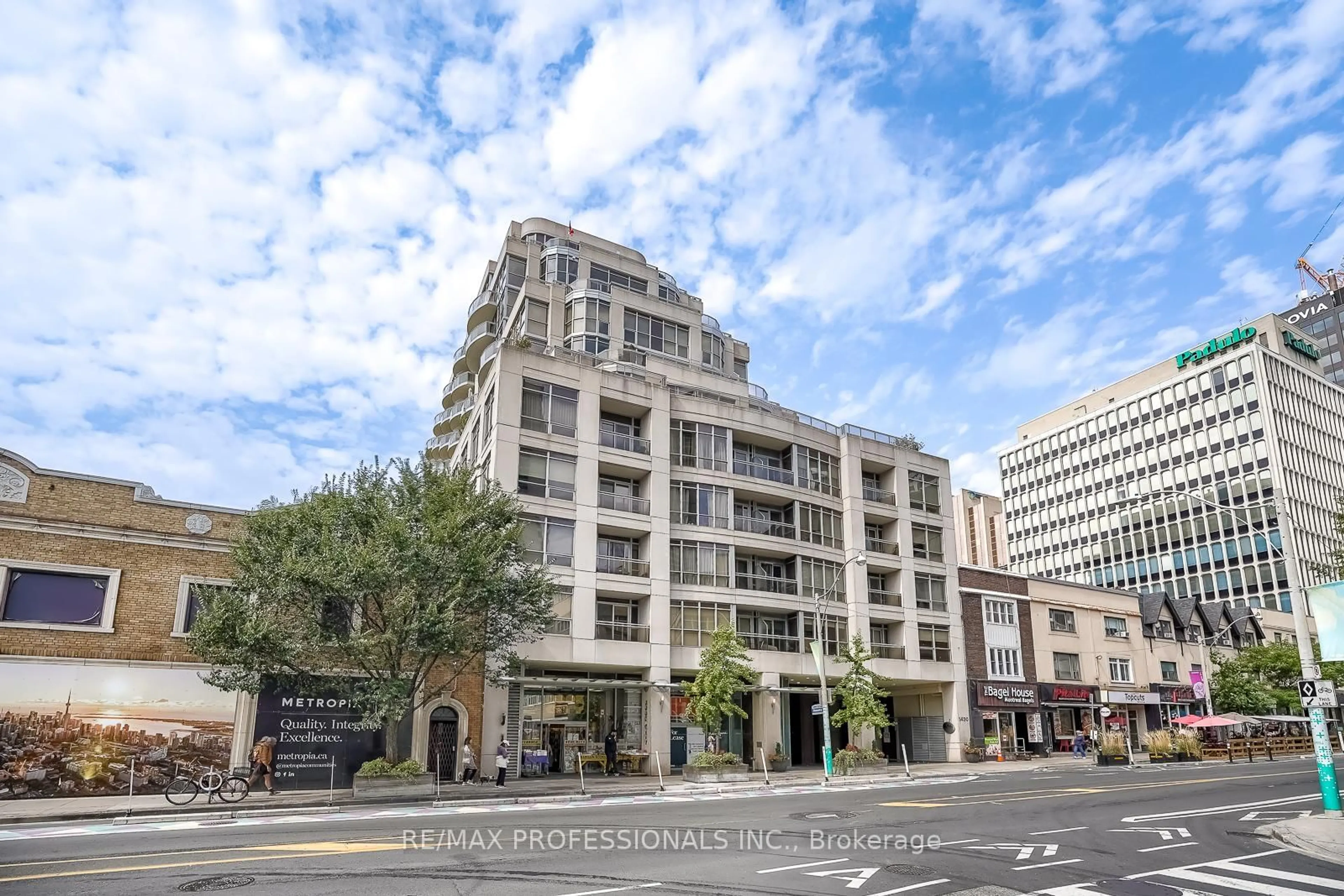 Unknown for 1430 Yonge St #1401, Toronto Ontario M4T 1Y6