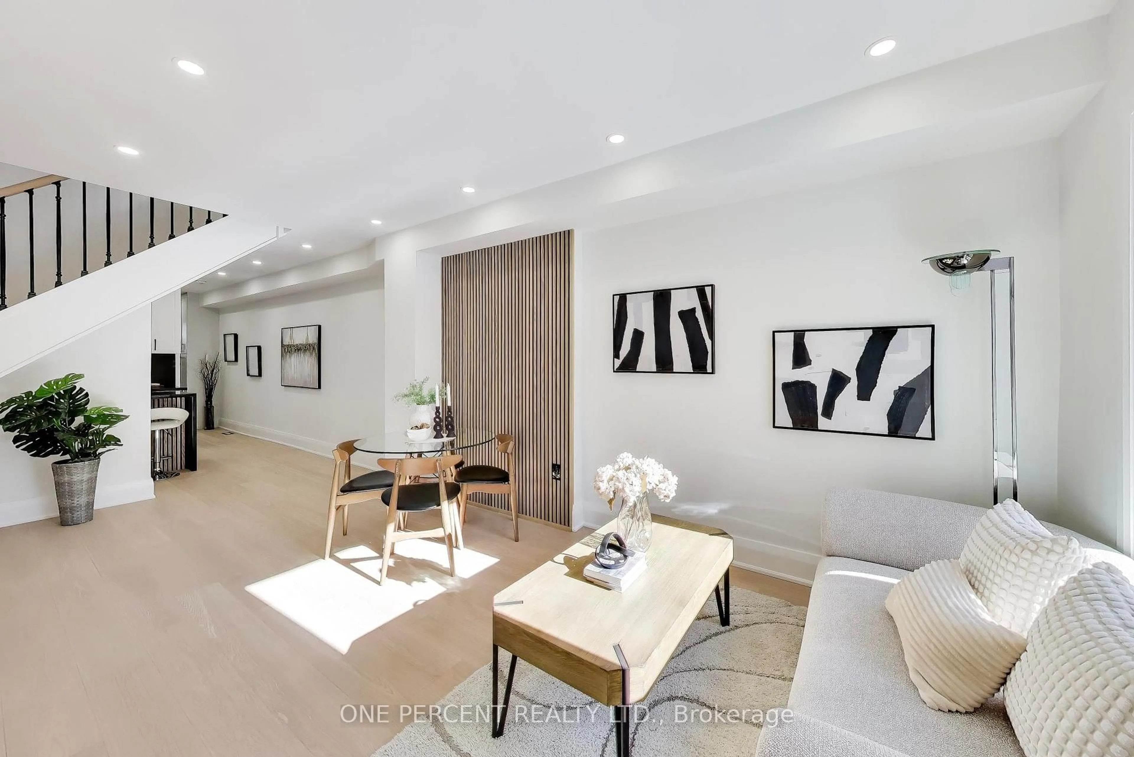 A pic of a room for 756 Richmond St, Toronto Ontario M6J 1C5