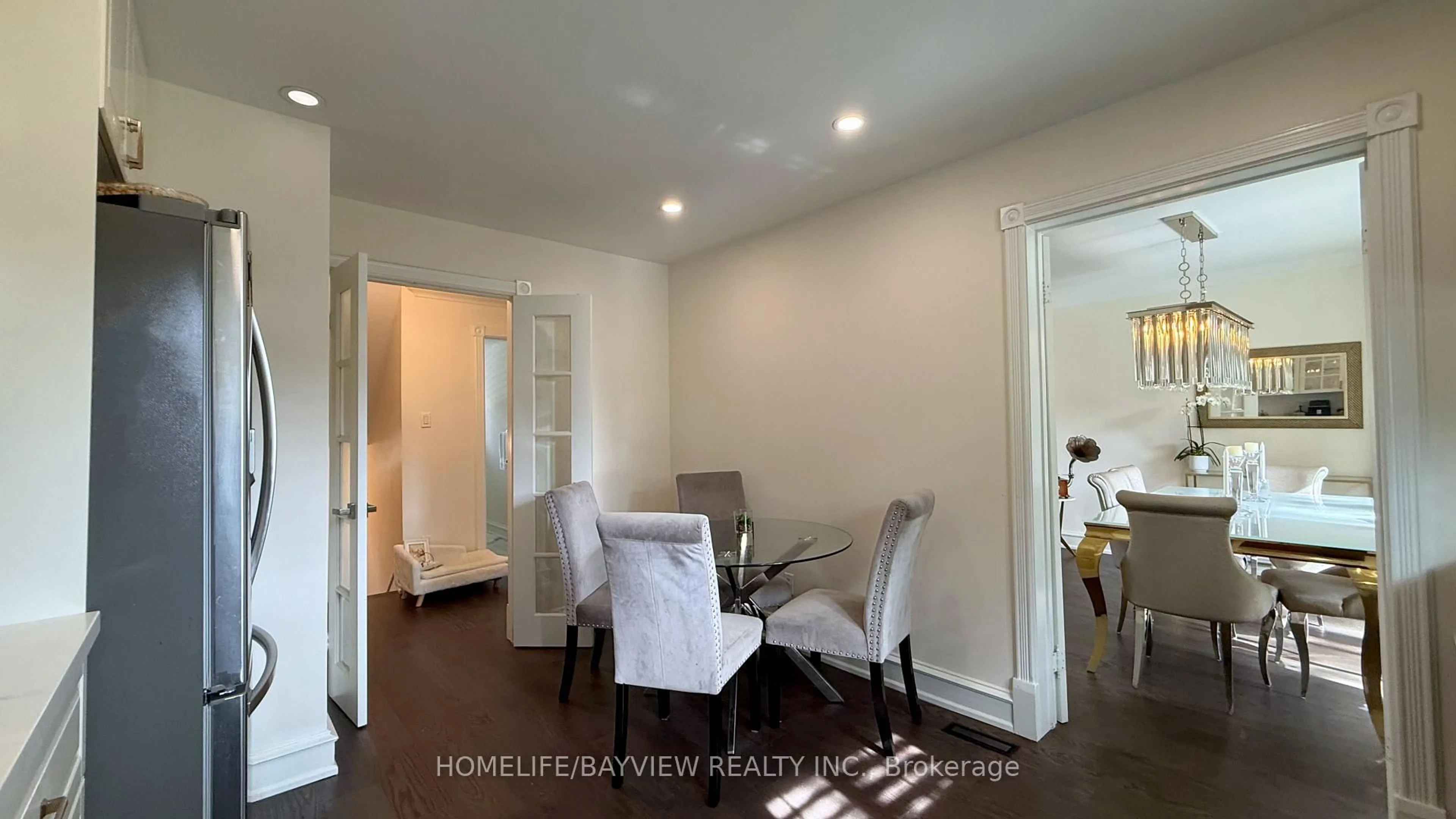 A pic of a room for 85 Crimson Millway, Toronto Ontario M2L 1T8