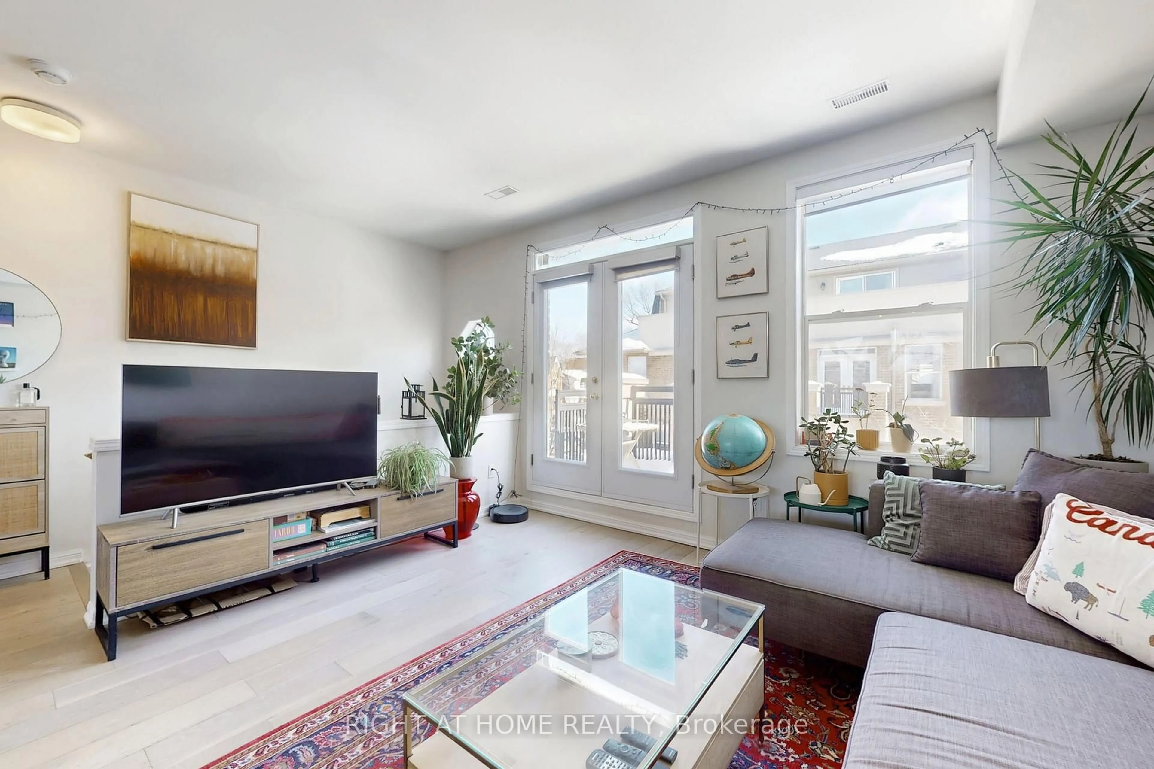 Living room with furniture, unknown for 55 Halton St #213, Toronto Ontario M6J 1R5