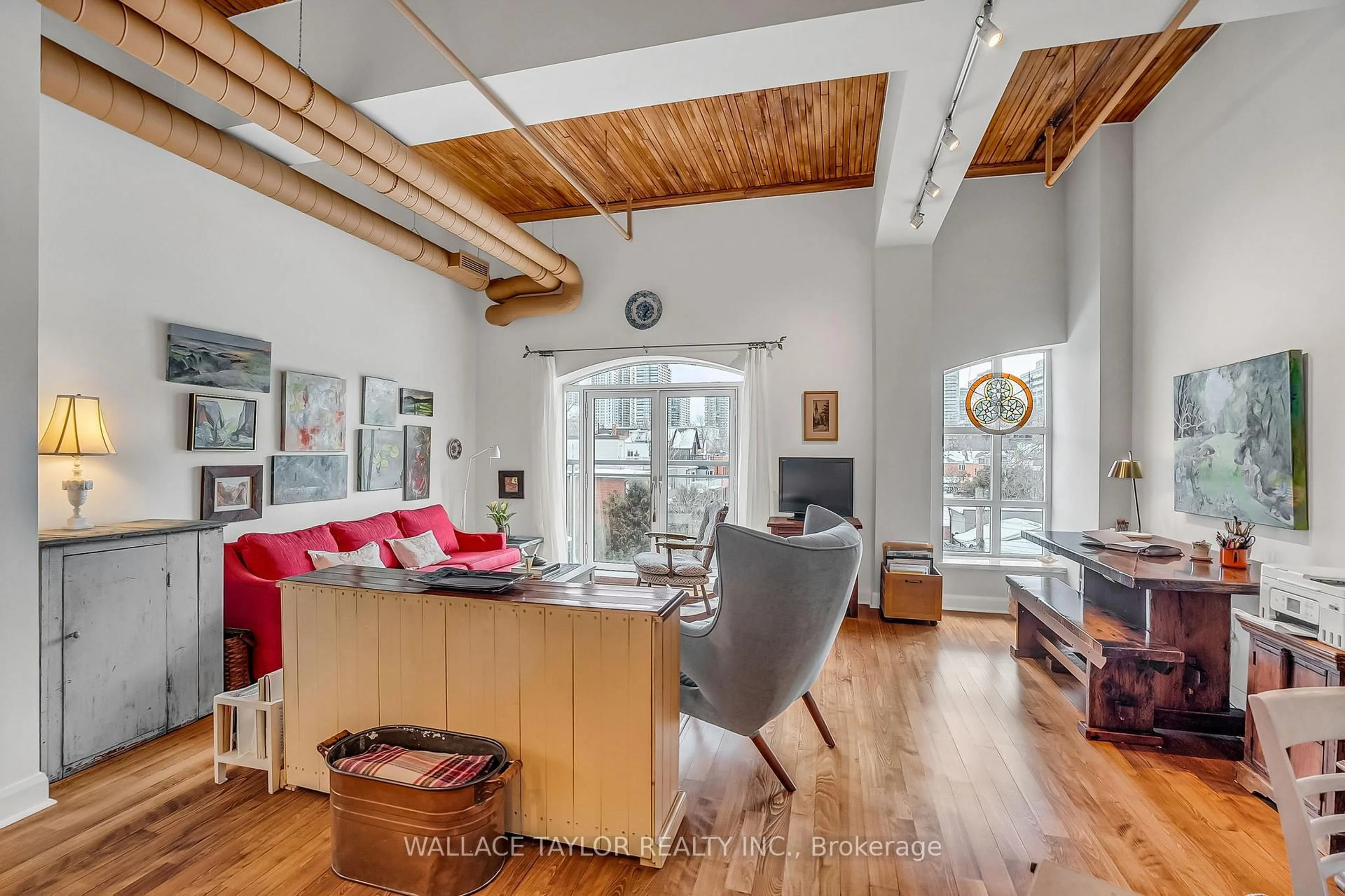 Living room with furniture, unknown for 993 Queen St #208, Toronto Ontario M6J 1H2