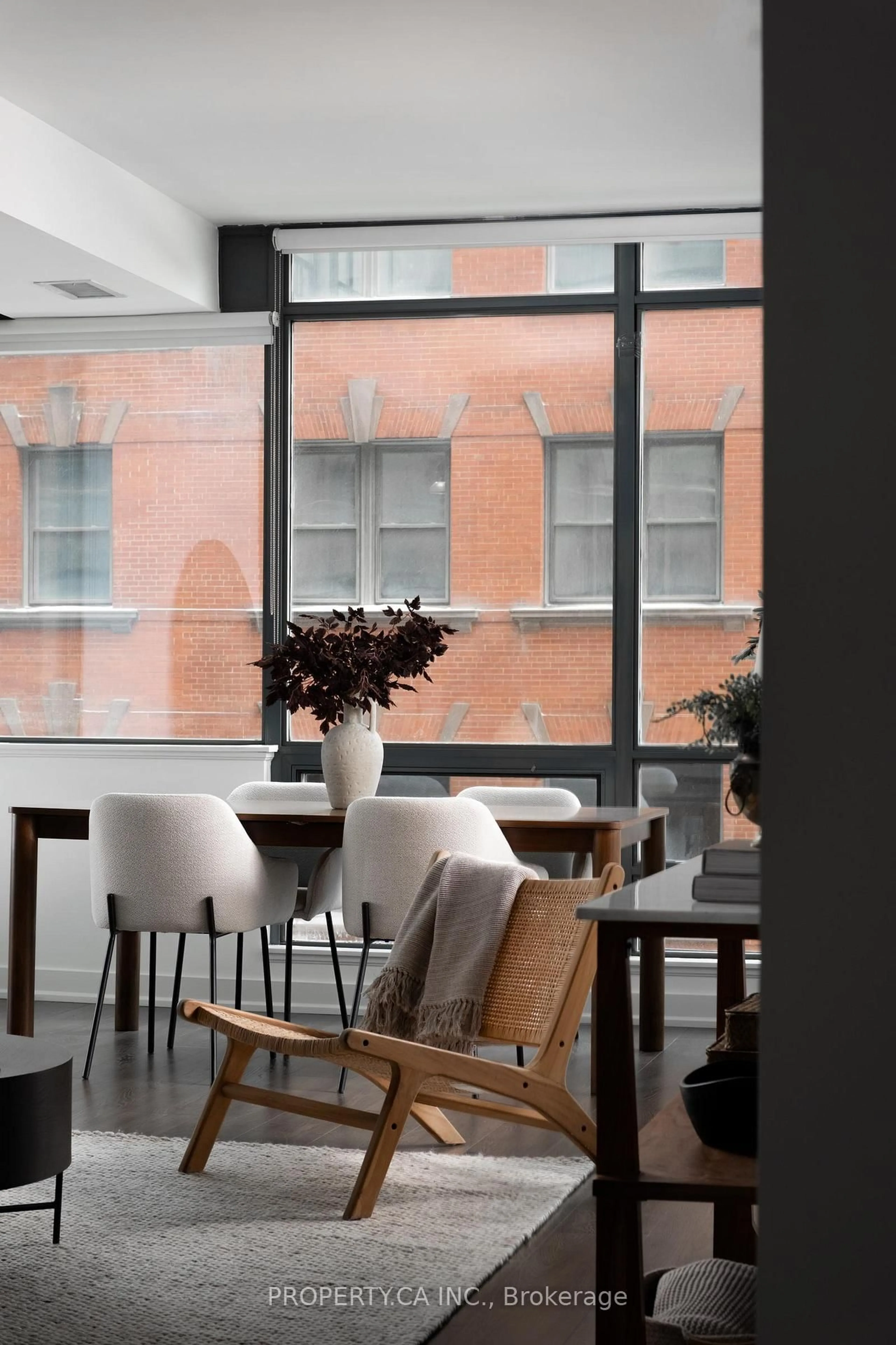 Dining room, unknown for 438 King St #416, Toronto Ontario M5V 3T9