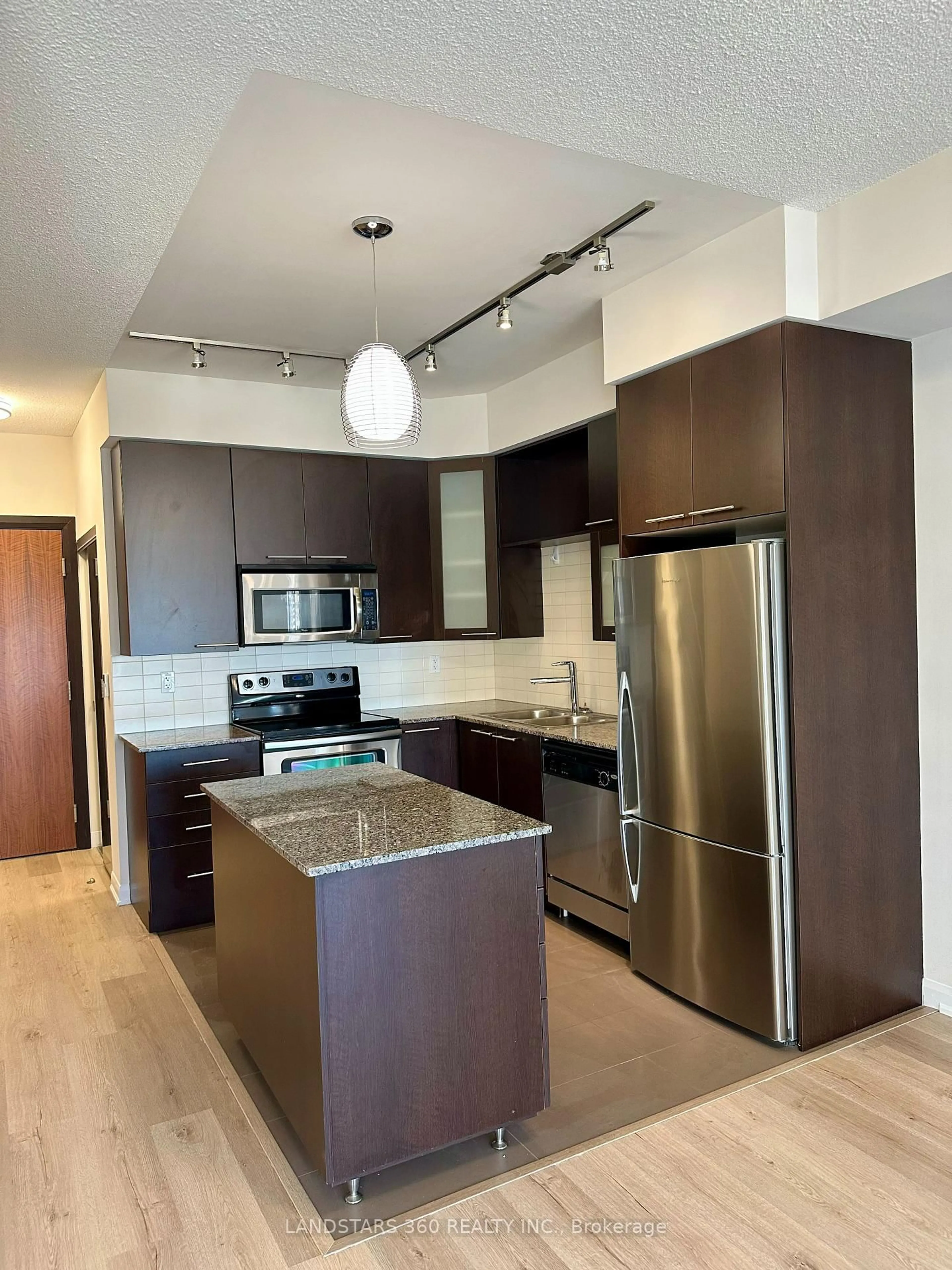 Open concept kitchen, unknown for 500 Sherbourne St #1702, Toronto Ontario M4X 1L1