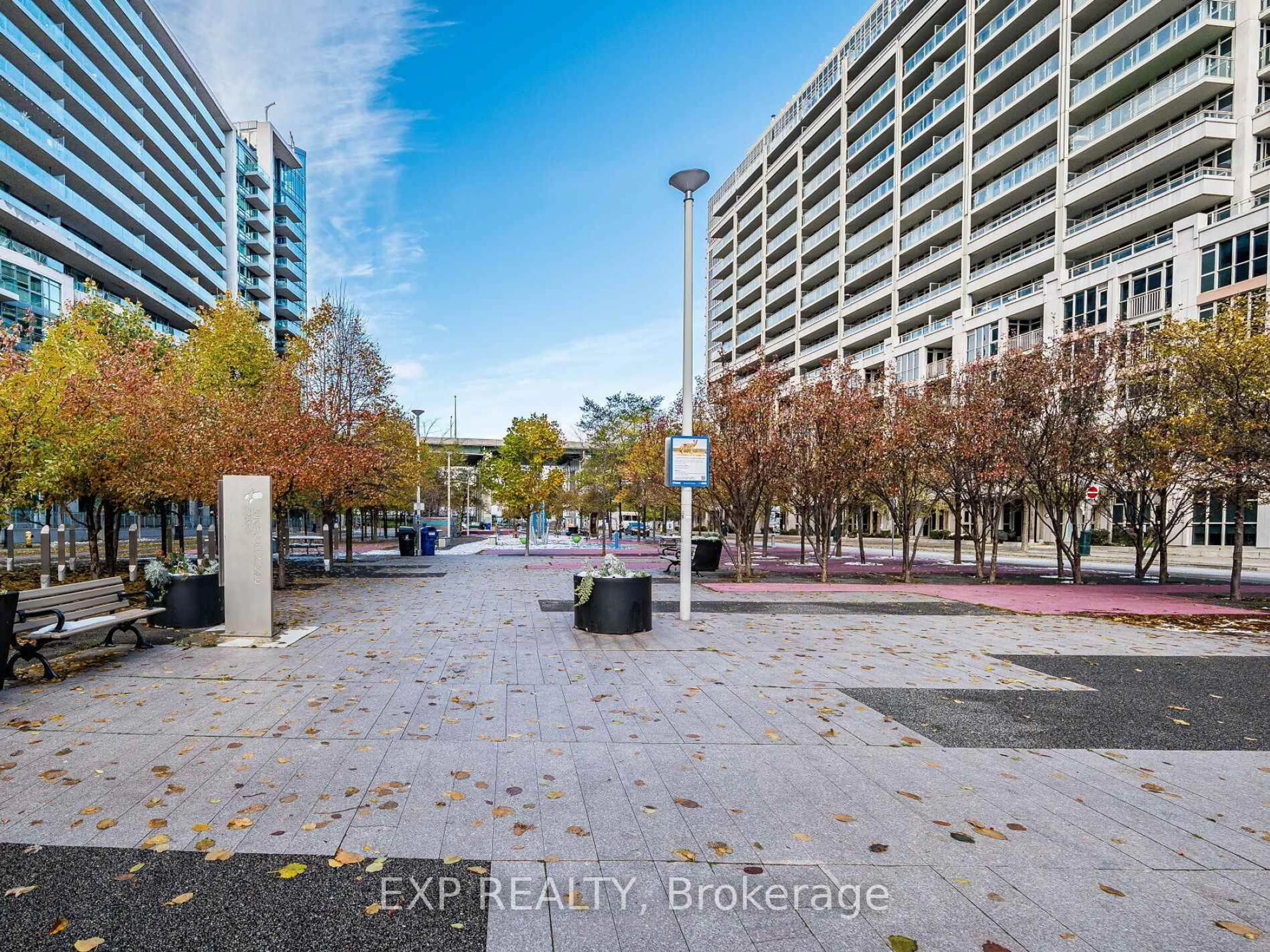 Unknown for 209 Fort York Blvd #167, Toronto Ontario M5V 4A1