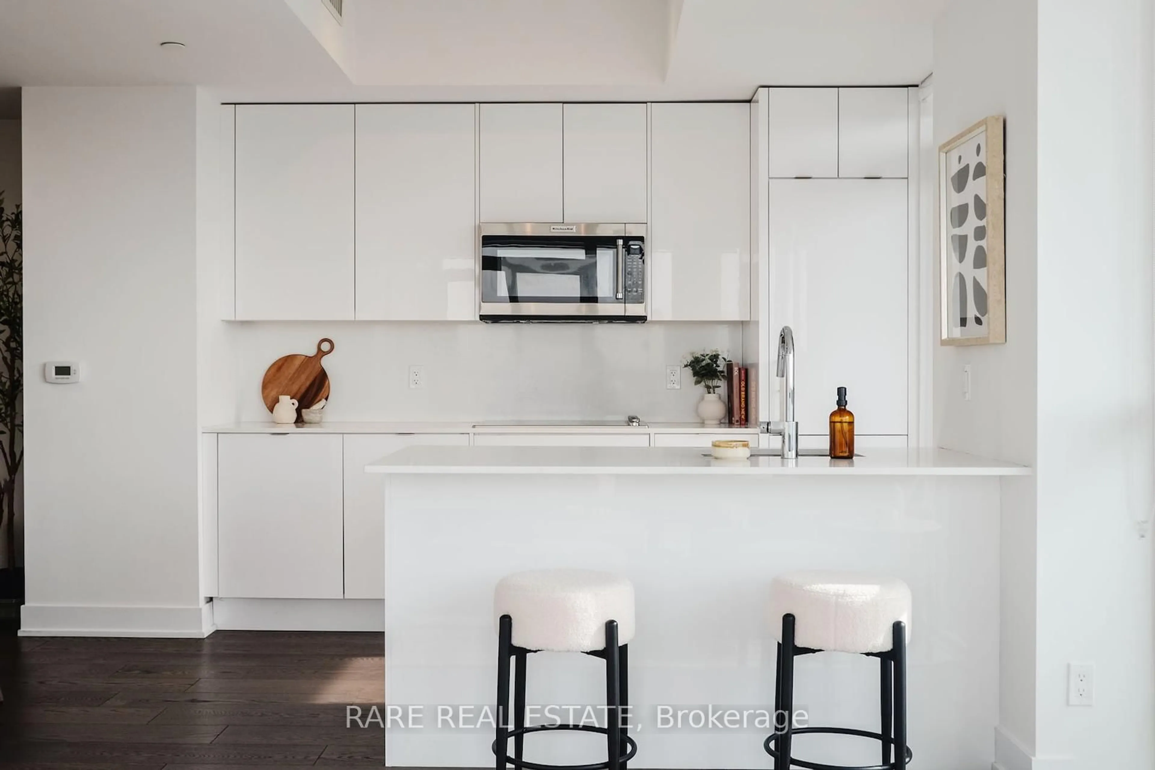 Contemporary kitchen, unknown for 181 Bedford Rd #2009, Toronto Ontario M5R 0C2