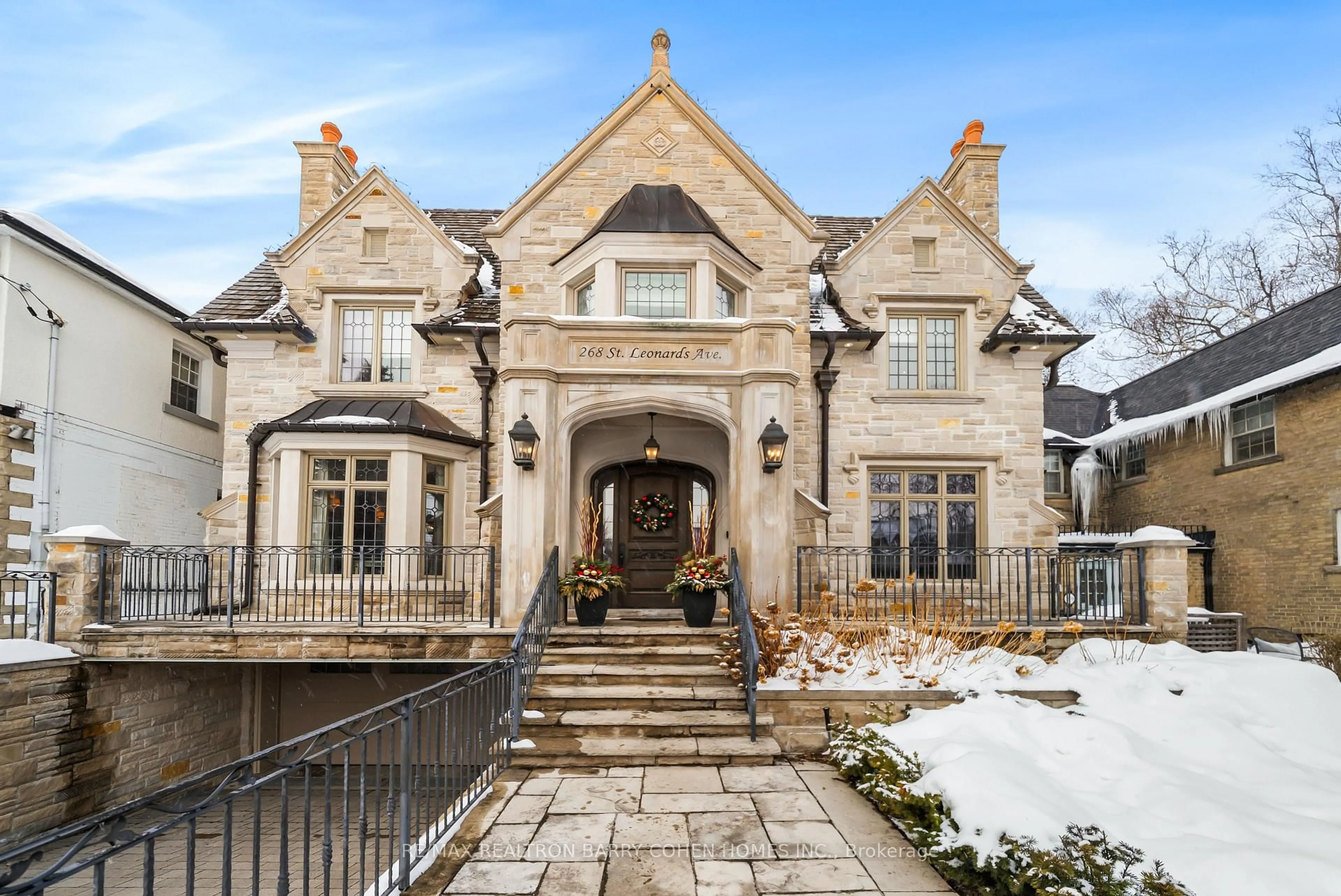 Unknown for 268 St Leonards Ave, Toronto Ontario M4N 1L2