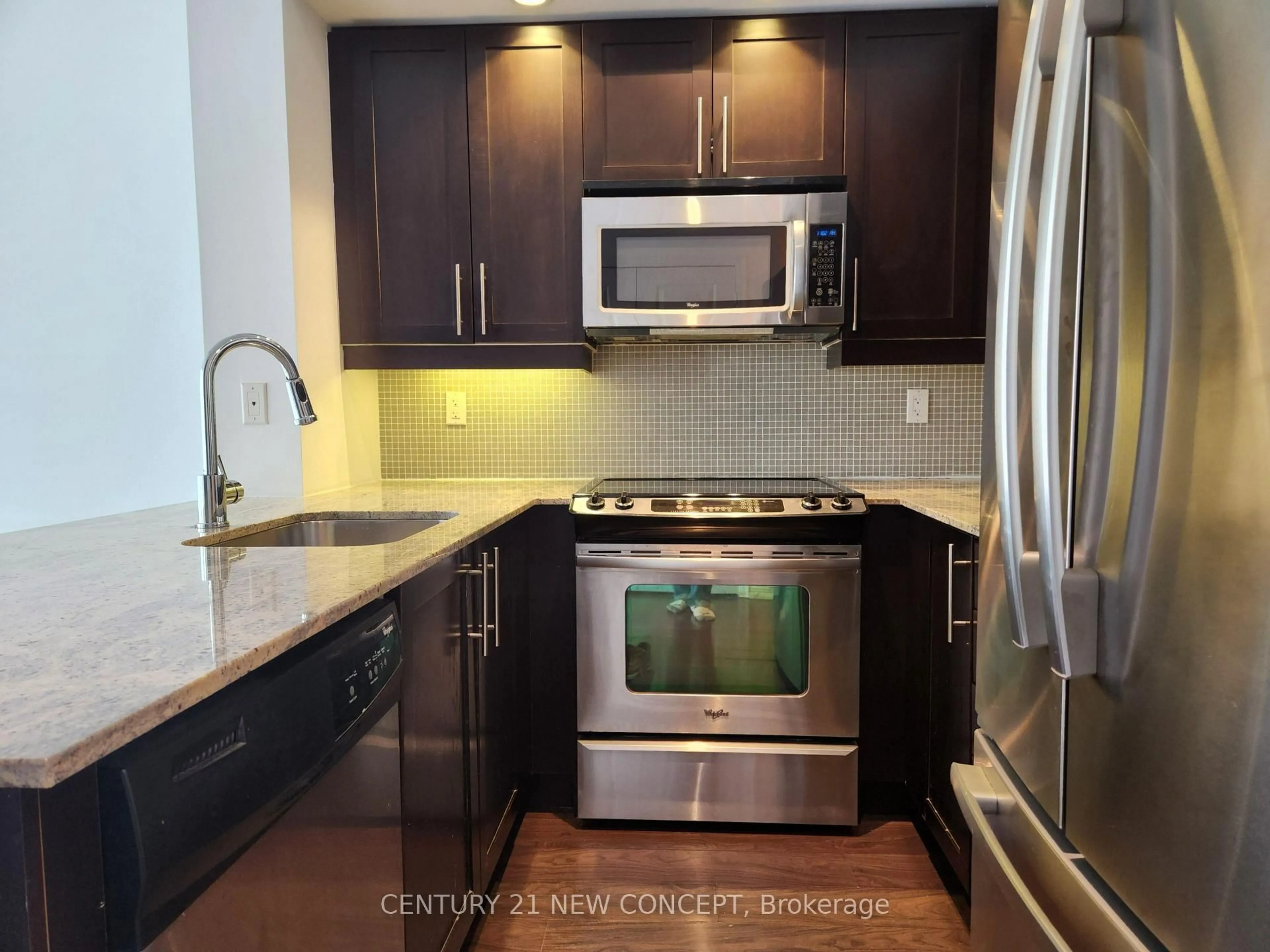 Standard kitchen, unknown for 65 East Liberty St #2207, Toronto Ontario M6K 3R2