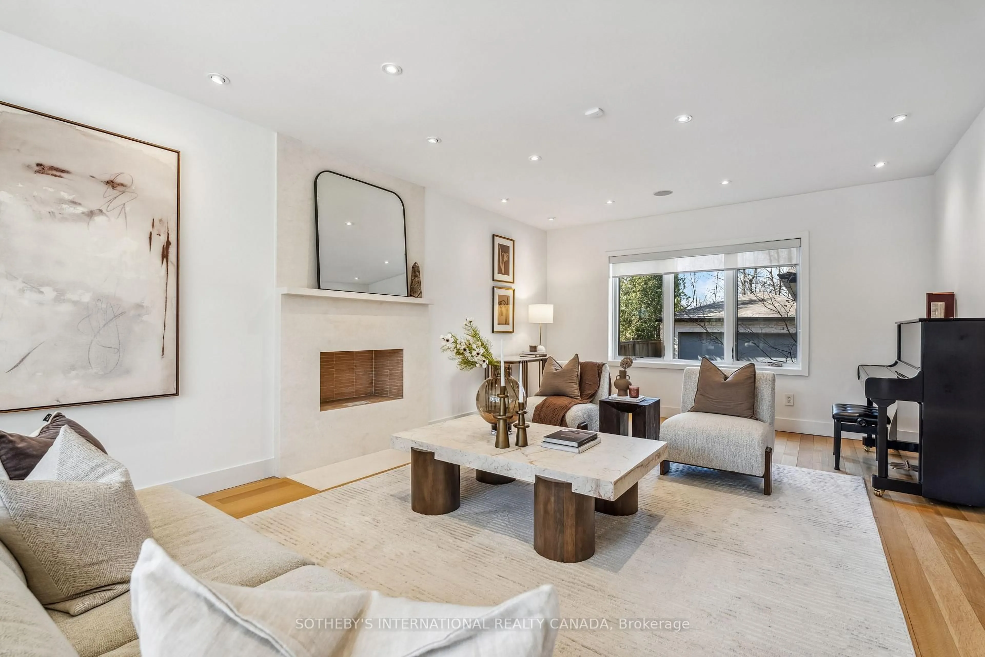 Living room with furniture, unknown for 12 Highland Cres, Toronto Ontario M4W 2S7