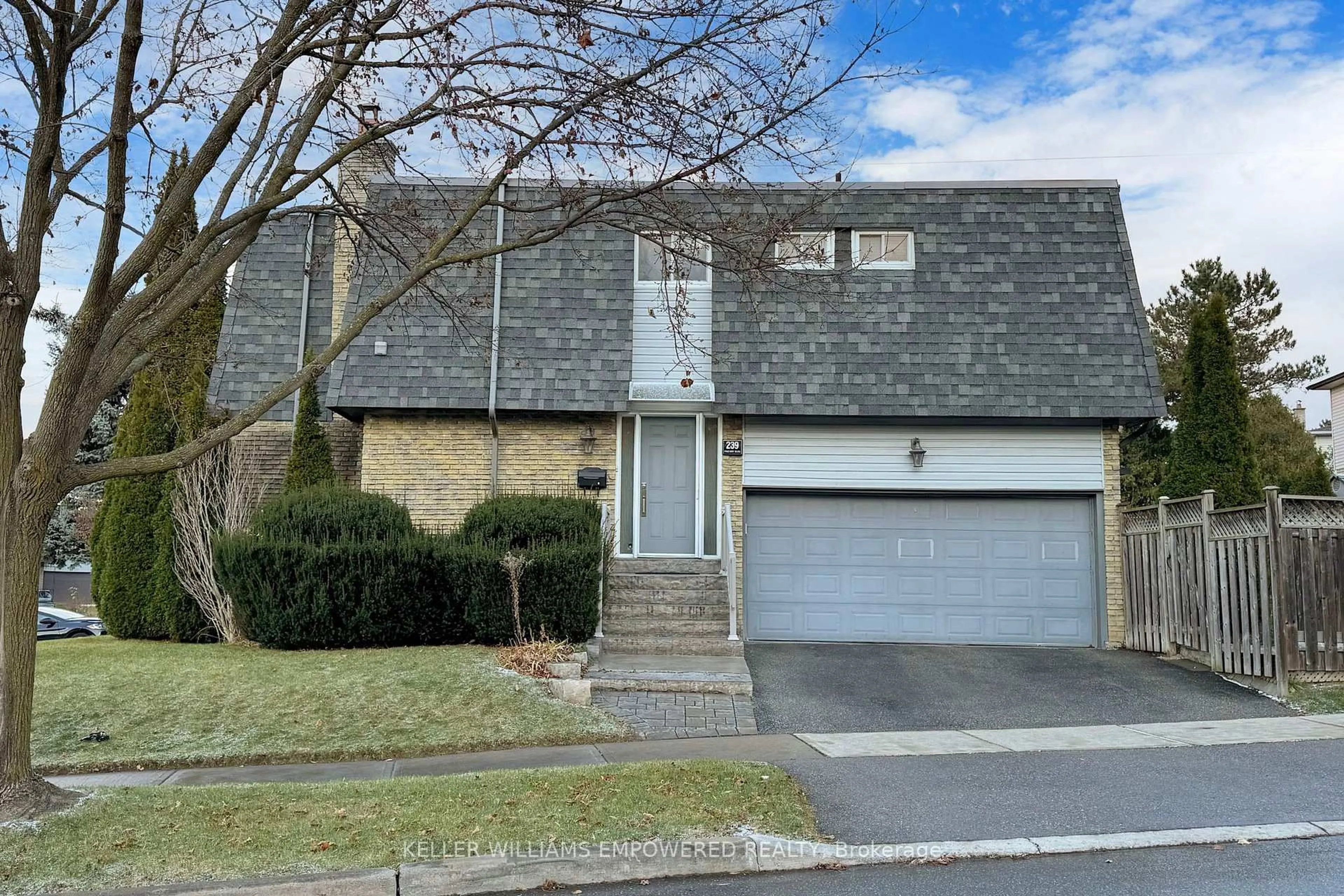 Unknown for 239 Pineway Blvd Blvd, Toronto Ontario M2H 1B5