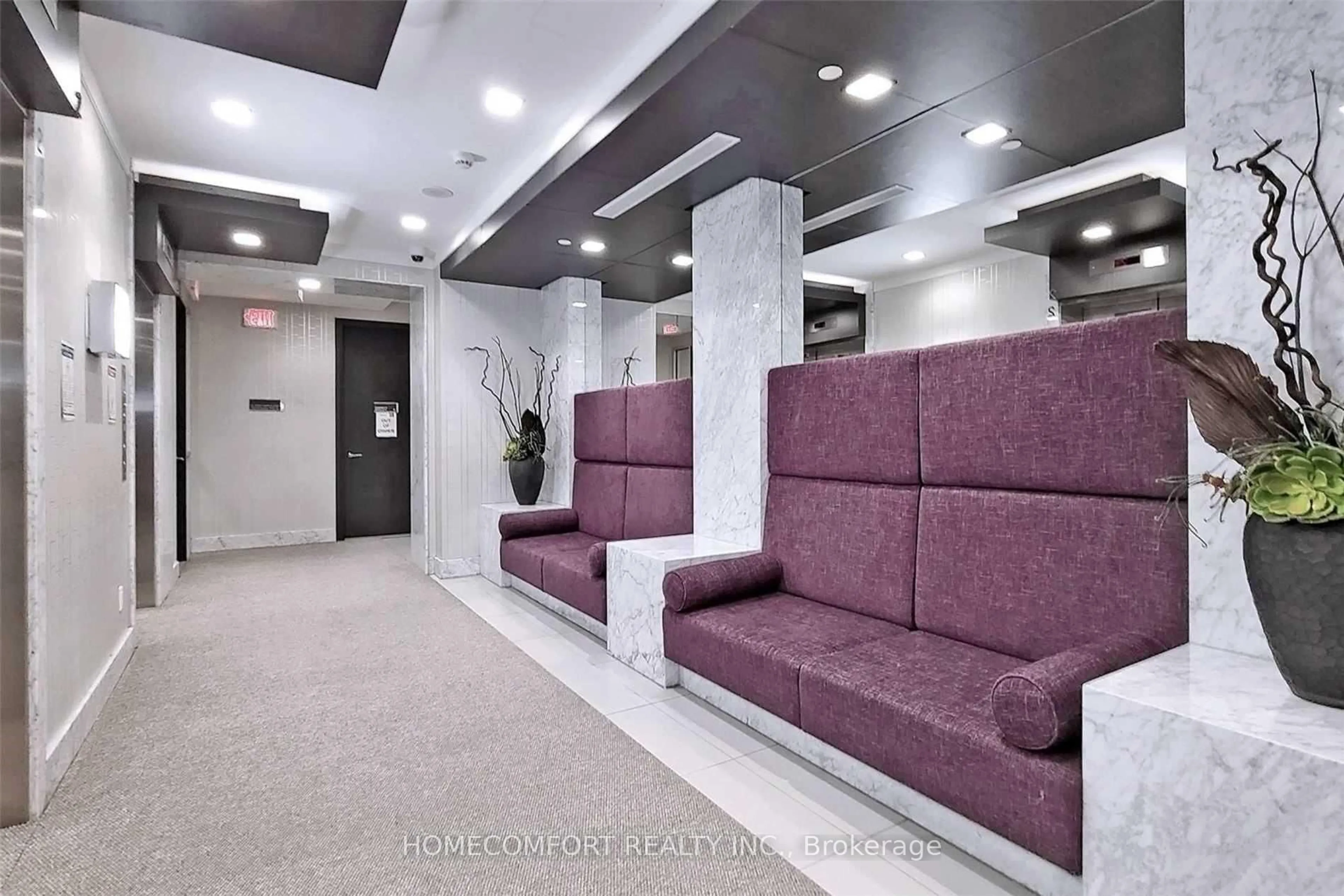 Lobby for 18 Graydon Hall Dr #2511, Toronto Ontario M3A 0A4