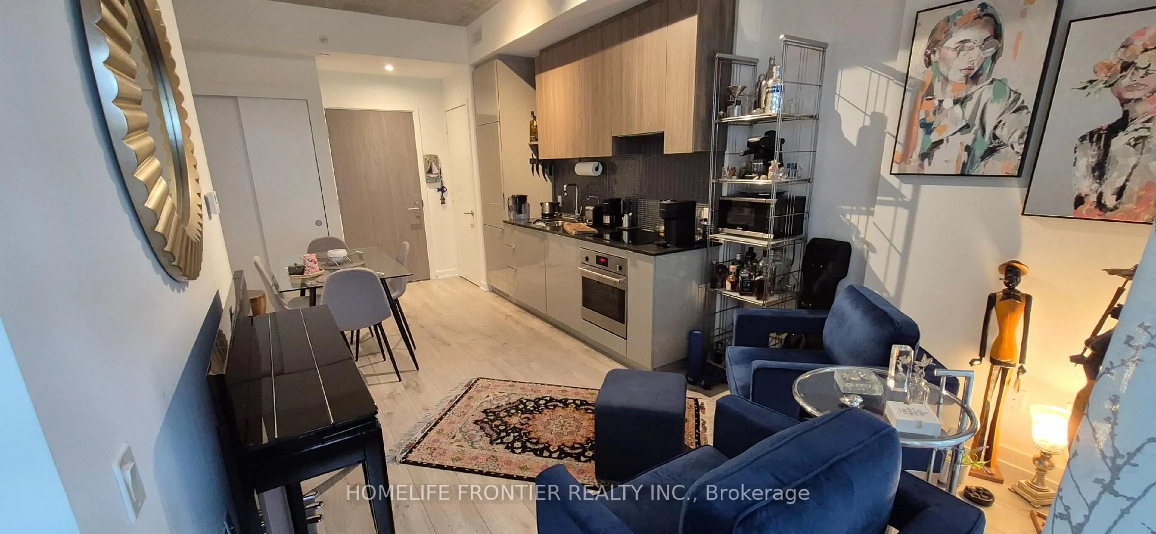 Open concept kitchen, ceramic/tile floor for 161 Roehampton Ave #226, Toronto Ontario M4P 0C8