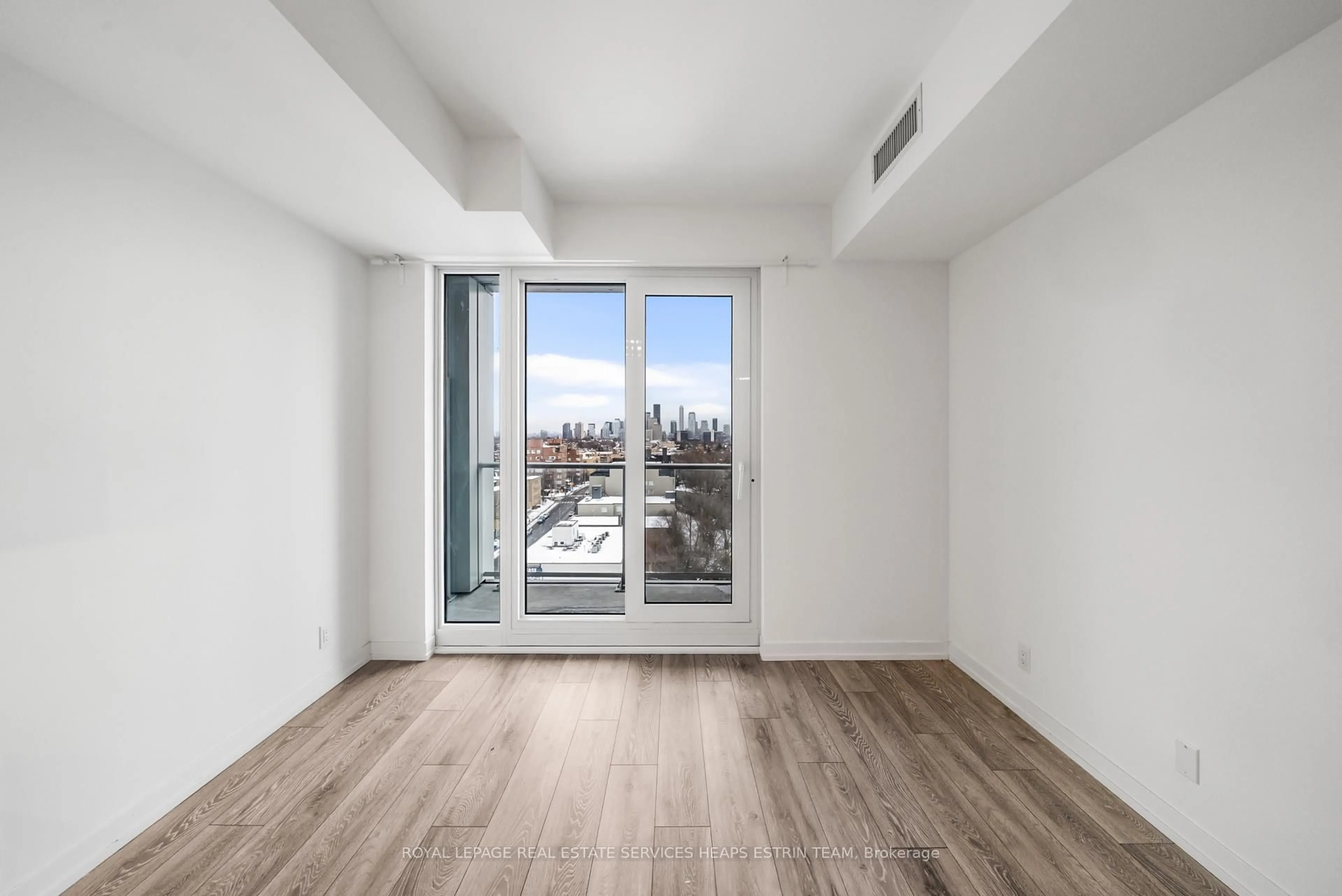 A pic of a room for 2020 Bathurst St #1719, Toronto Ontario M5P 0A6