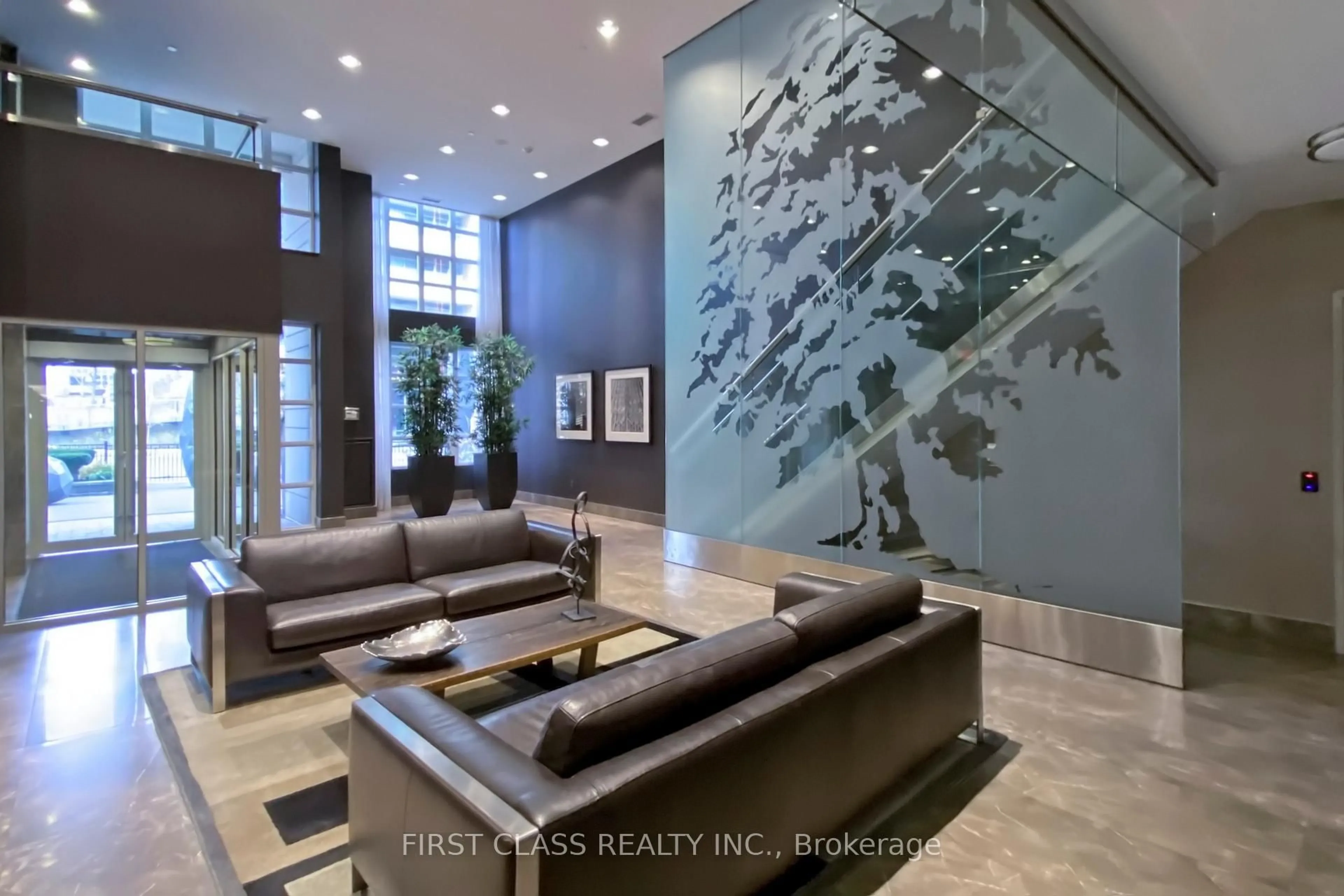 Lobby for 85 East Liberty St #619, Toronto Ontario M6K 3R4