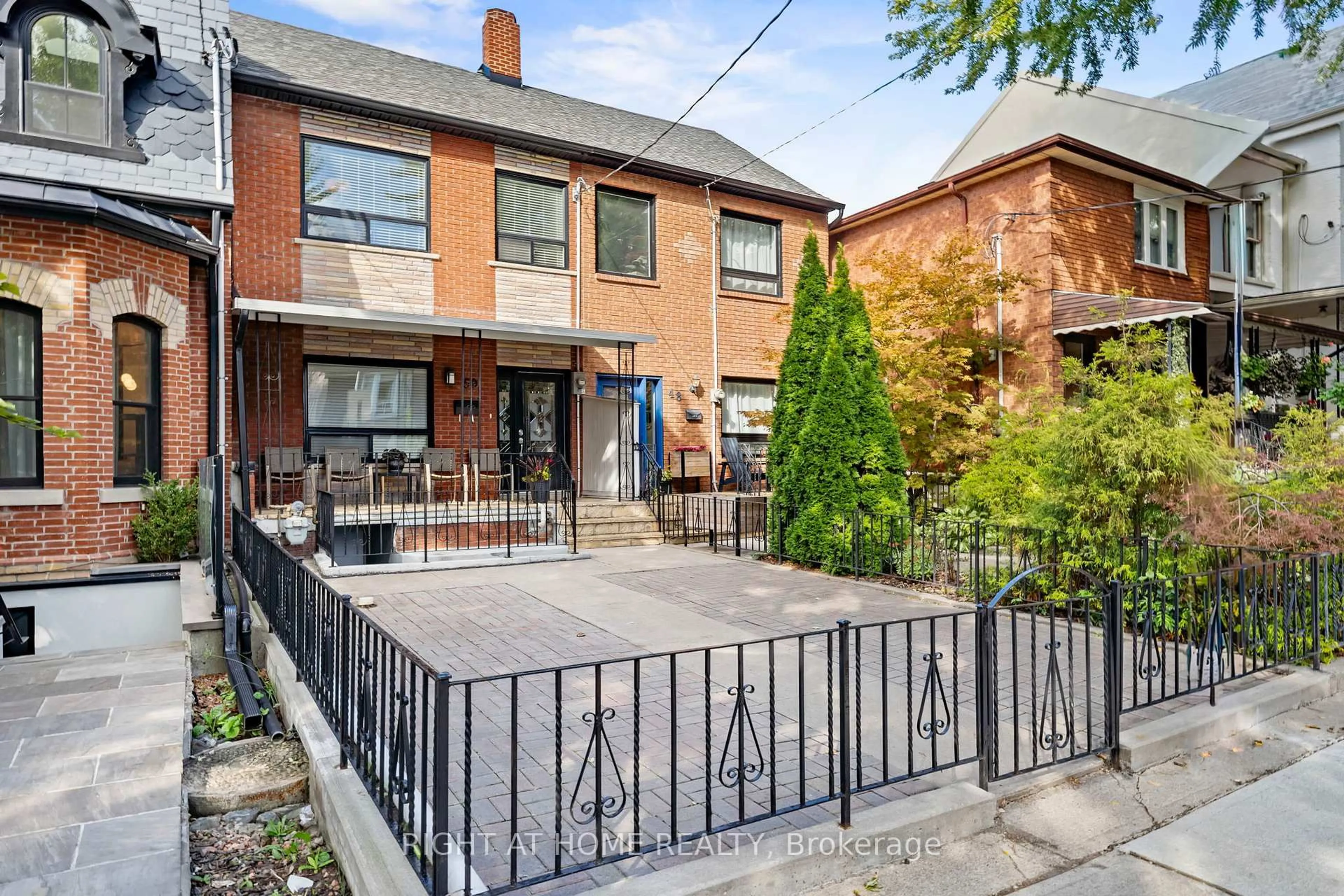 Home with brick exterior material, street for 50 Argyle St, Toronto Ontario M6J 1N6