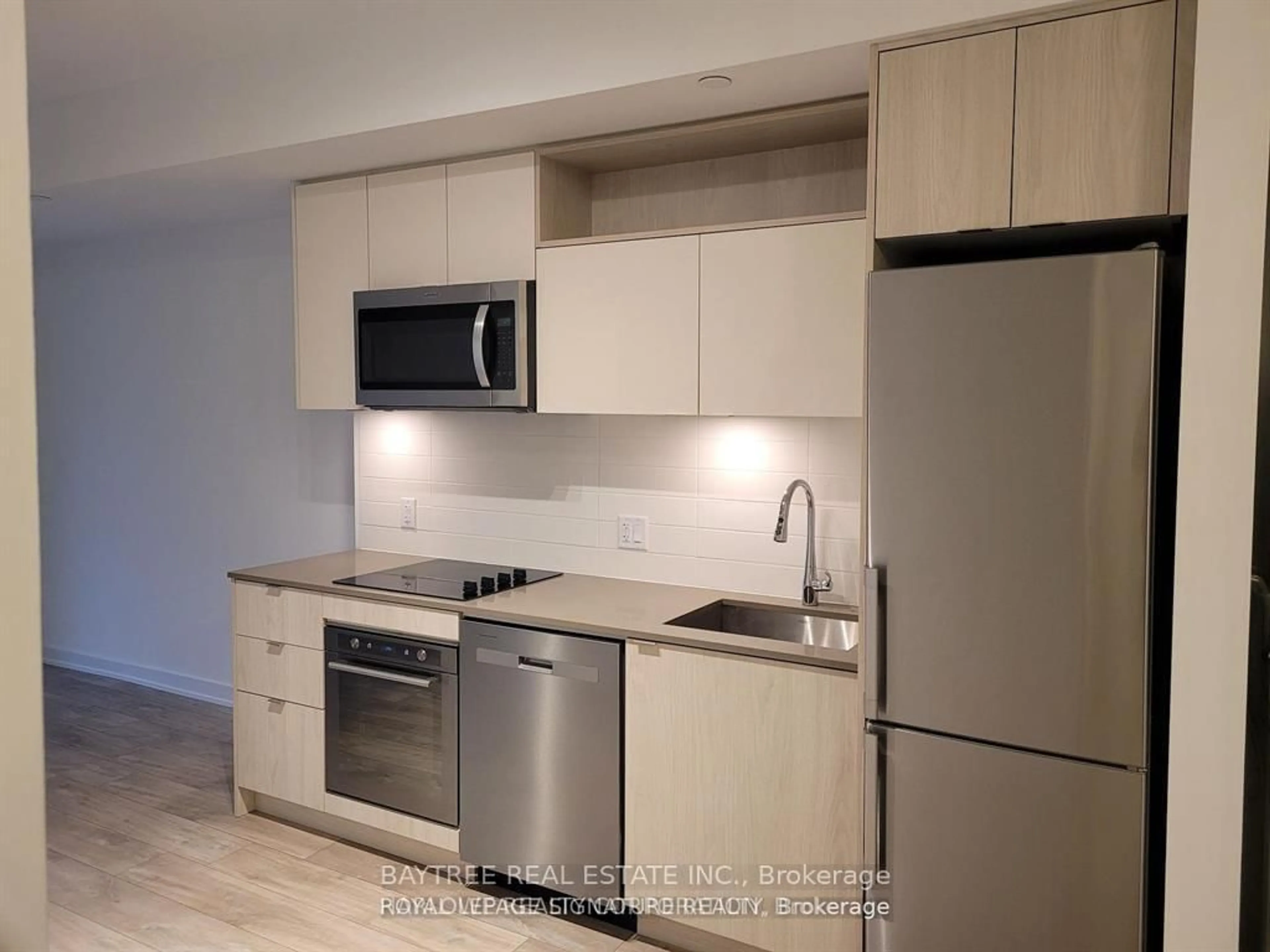 Standard kitchen, unknown for 100 Dalhousie St #1409, Toronto Ontario M5B 0C7