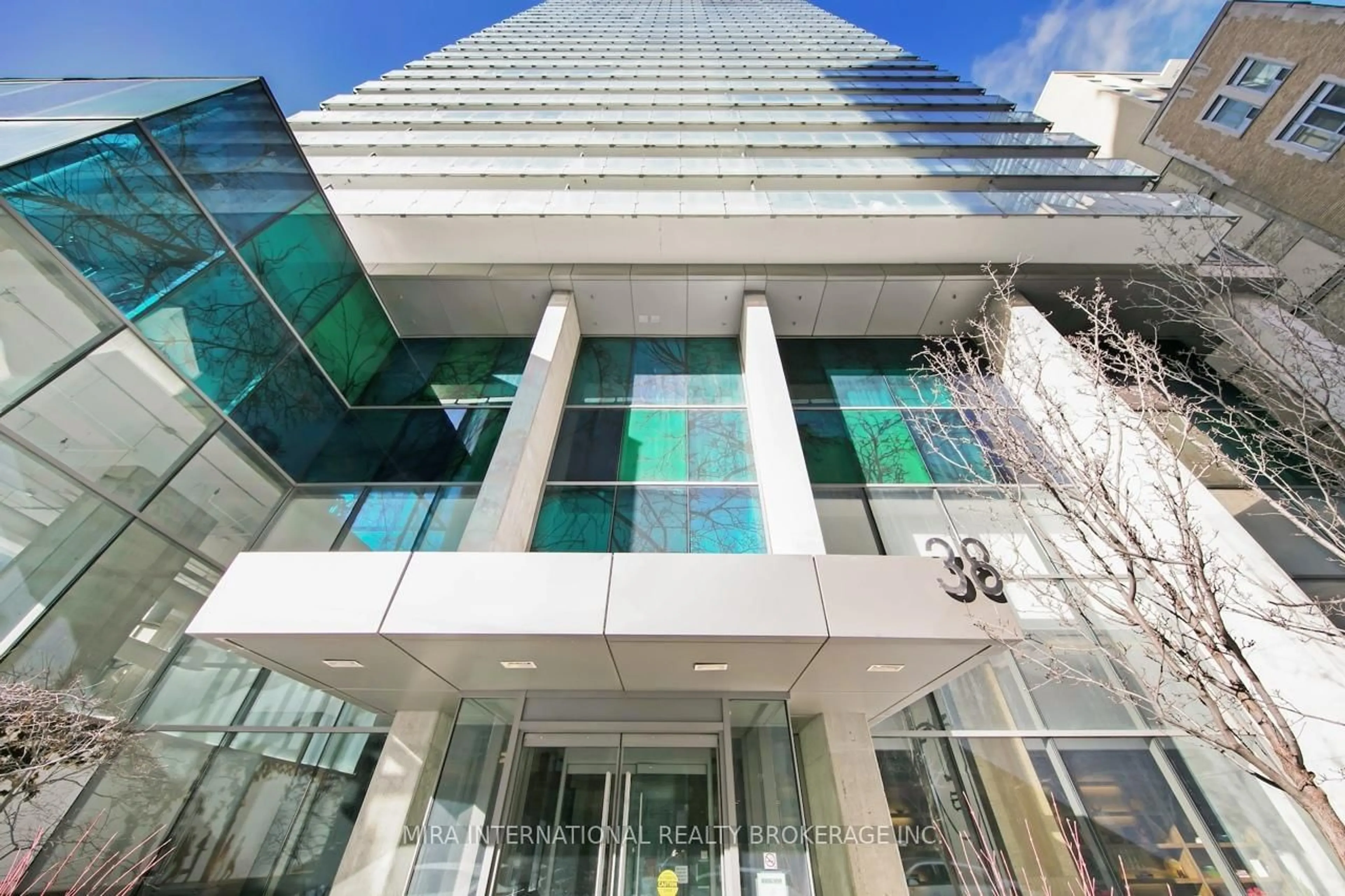 Indoor foyer for 38 Grenville St #2306, Toronto Ontario M4Y 1A5