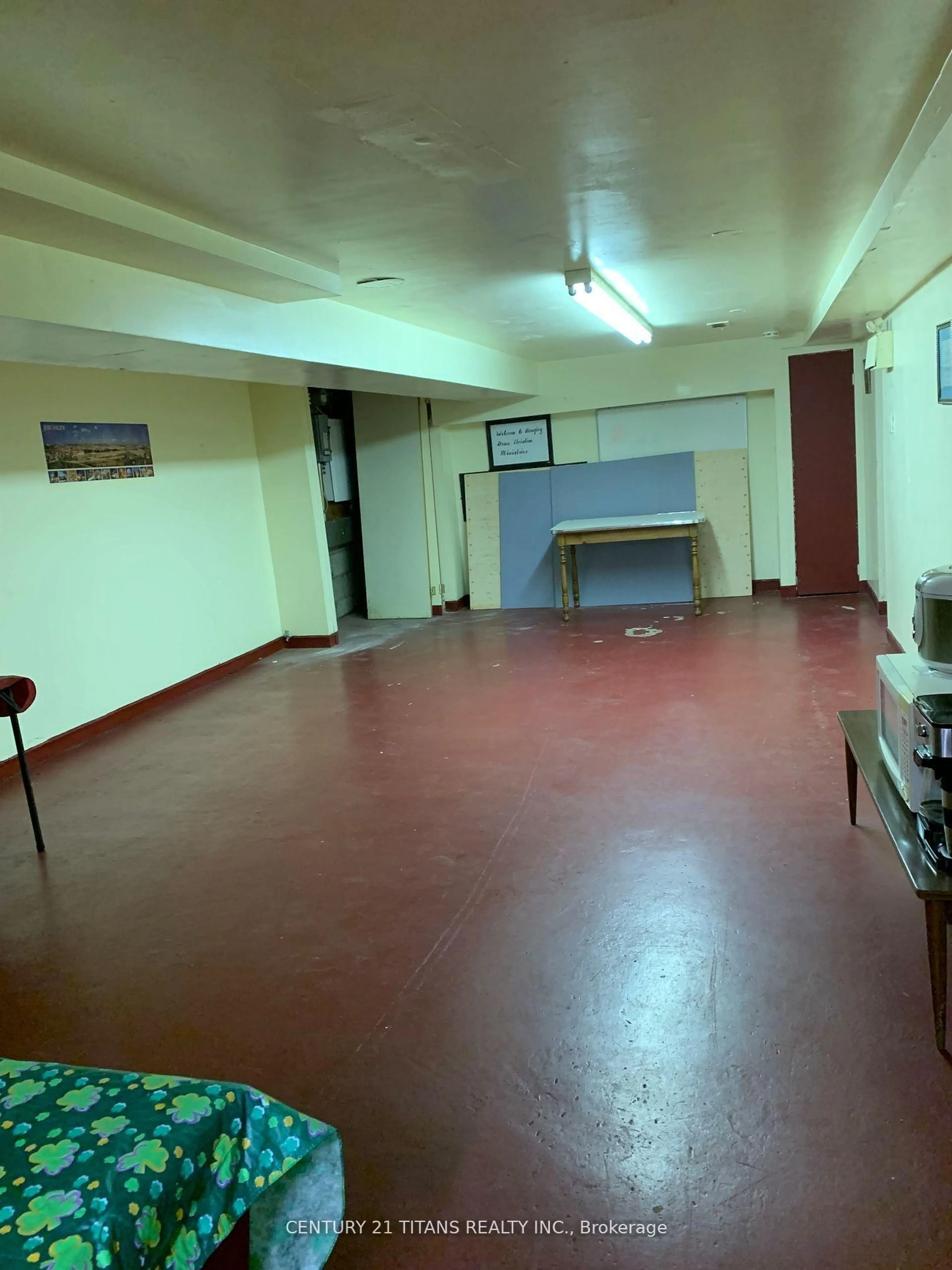 A pic of a room for 481A Oakwood Ave, Toronto Ontario M6E 2W4