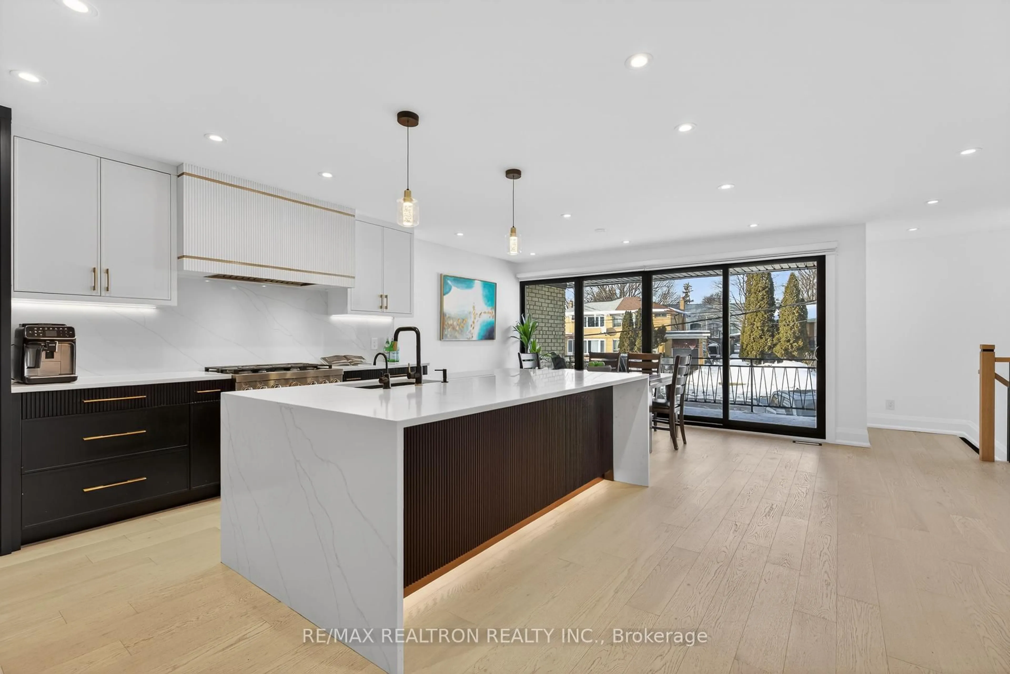 Contemporary kitchen, ceramic/tile floor for 6 Carscadden Dr, Toronto Ontario M2R 2A7