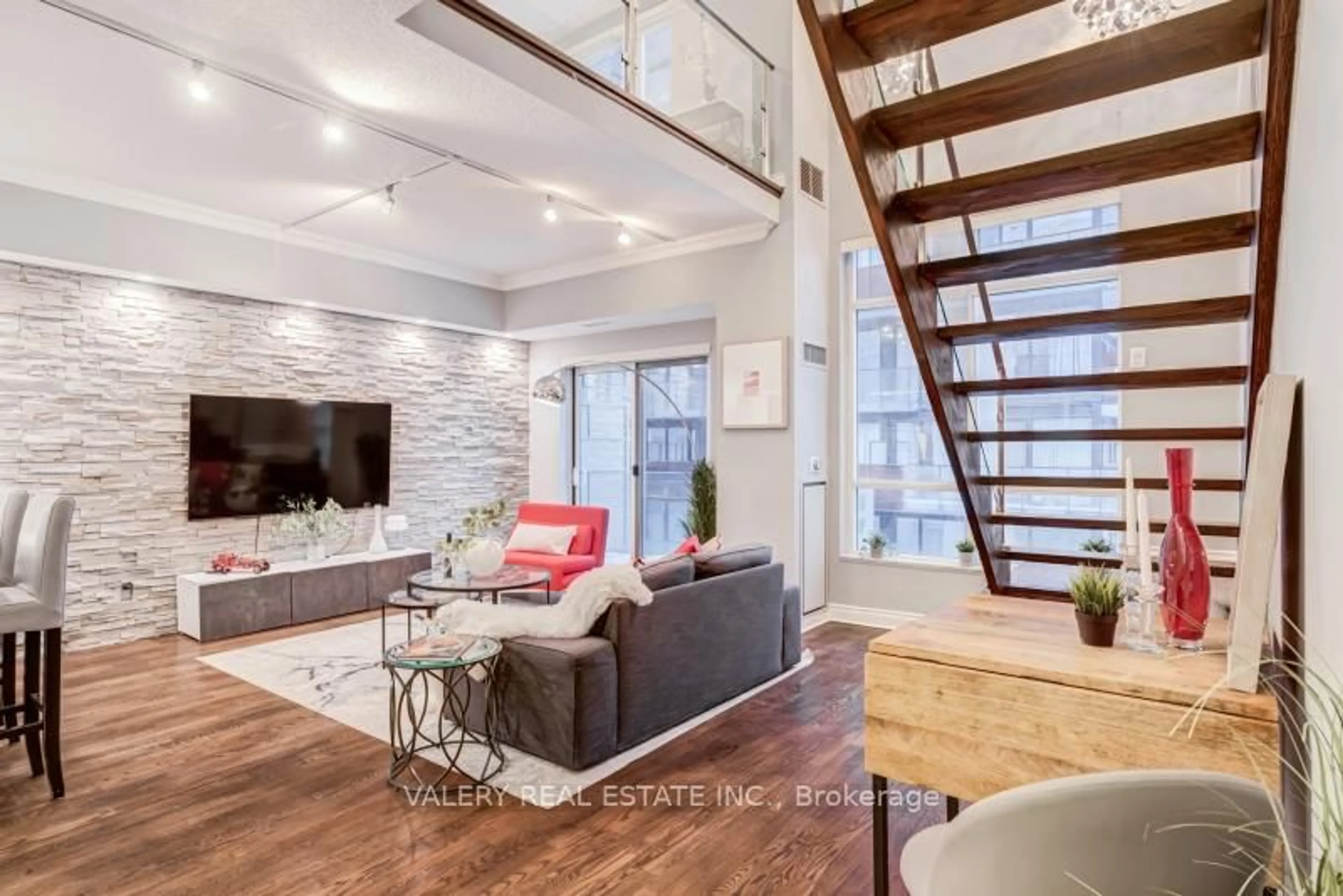 Living room with furniture, unknown for 168 Simcoe St #PH1, Toronto Ontario M5H 4C9