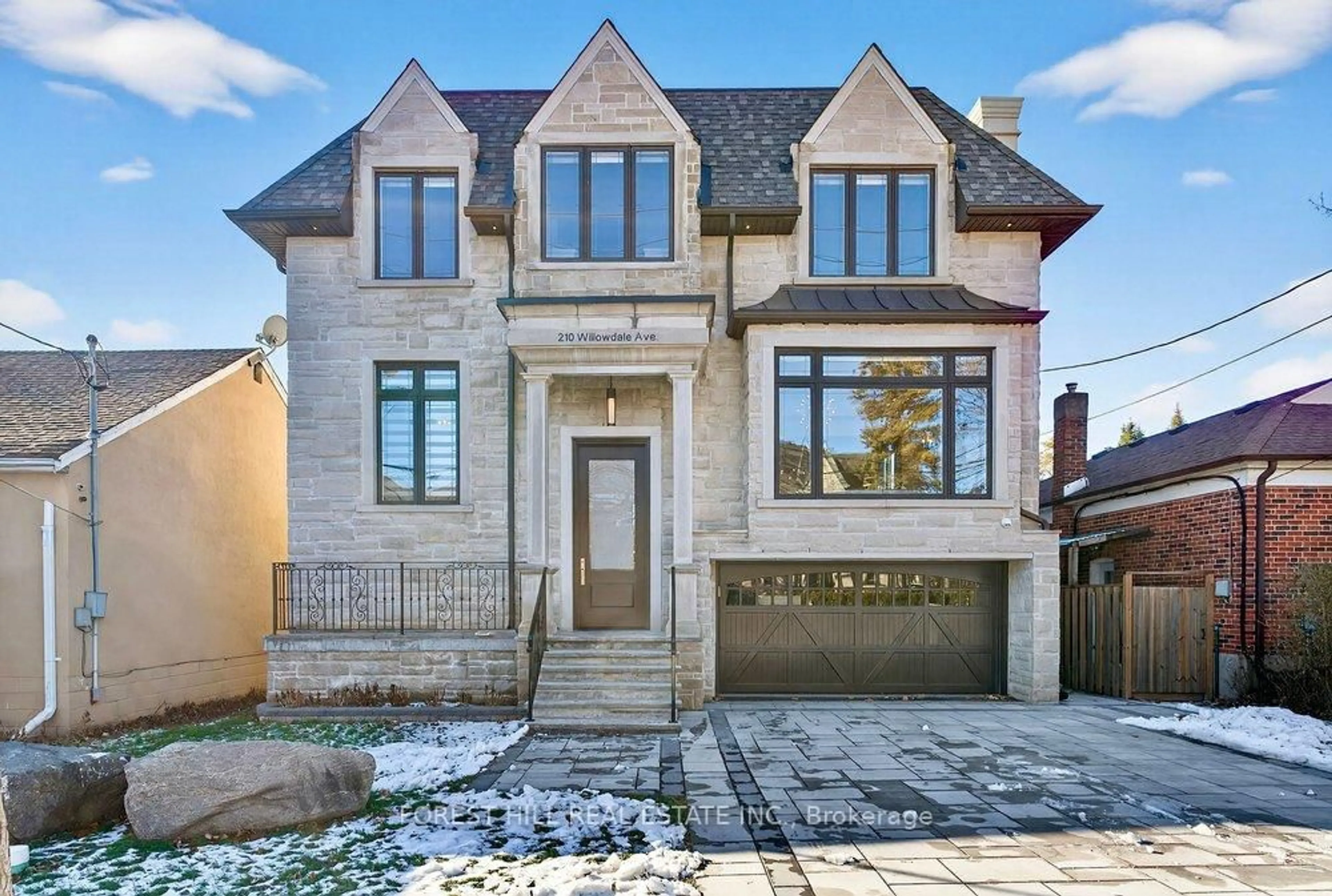 Home with brick exterior material, street for 210 Willowdale Ave, Toronto Ontario M2N 4Z2