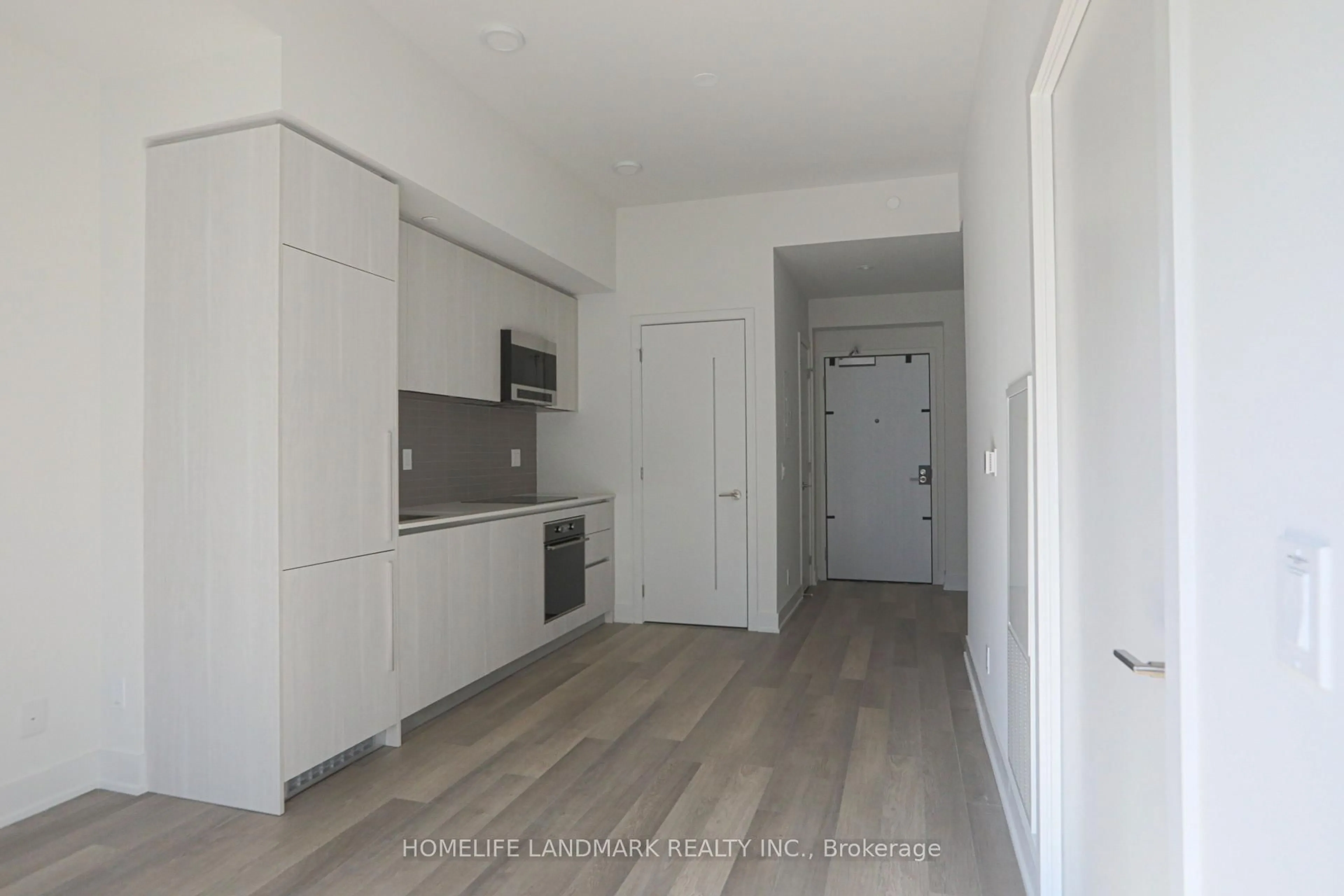 A pic of a room for 8 Cumberland St #3804, Toronto Ontario M4W 0B6