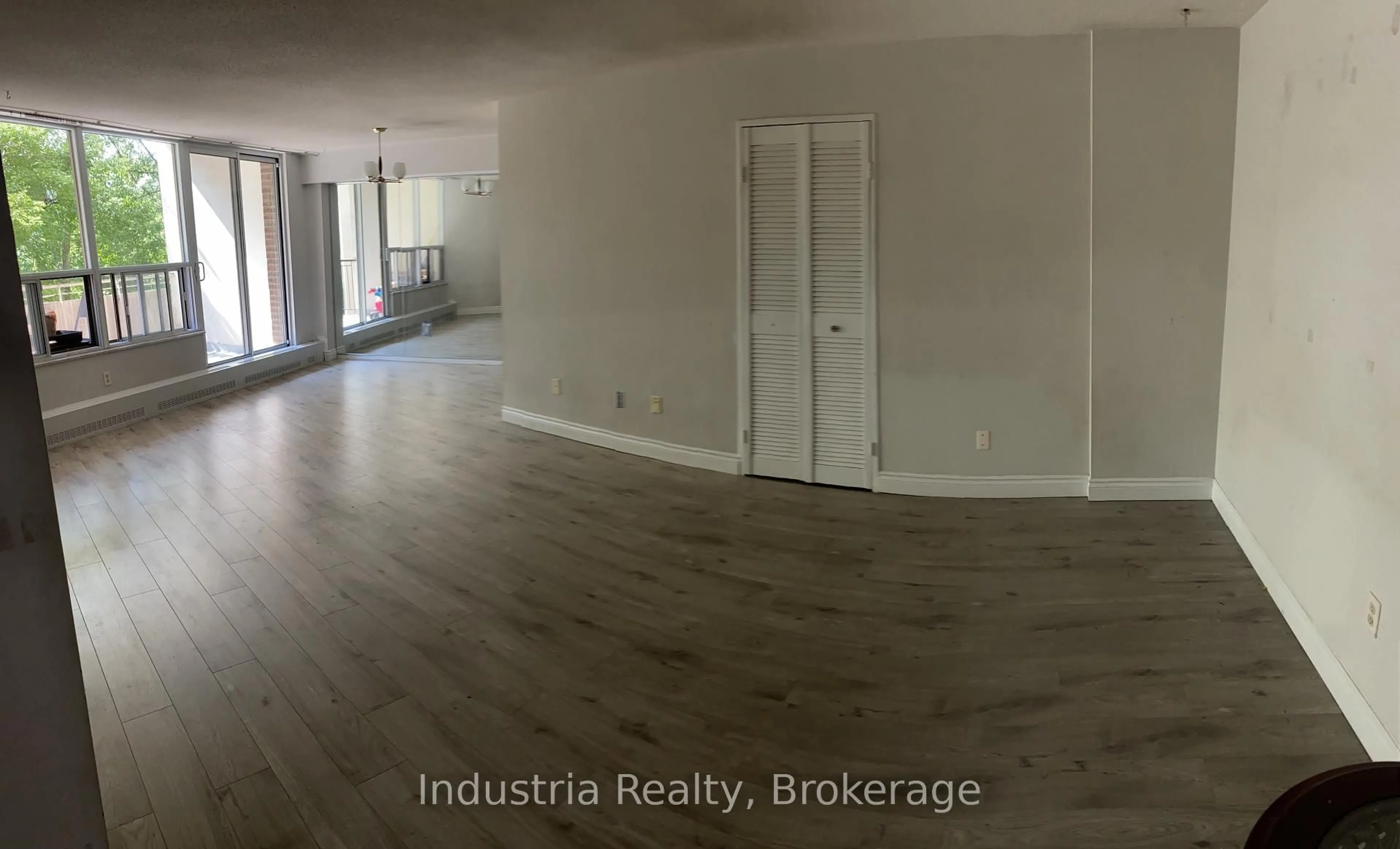 A pic of a room for 60 Pavane Linkway Blvd #R2-2, Toronto Ontario M3C 1A1