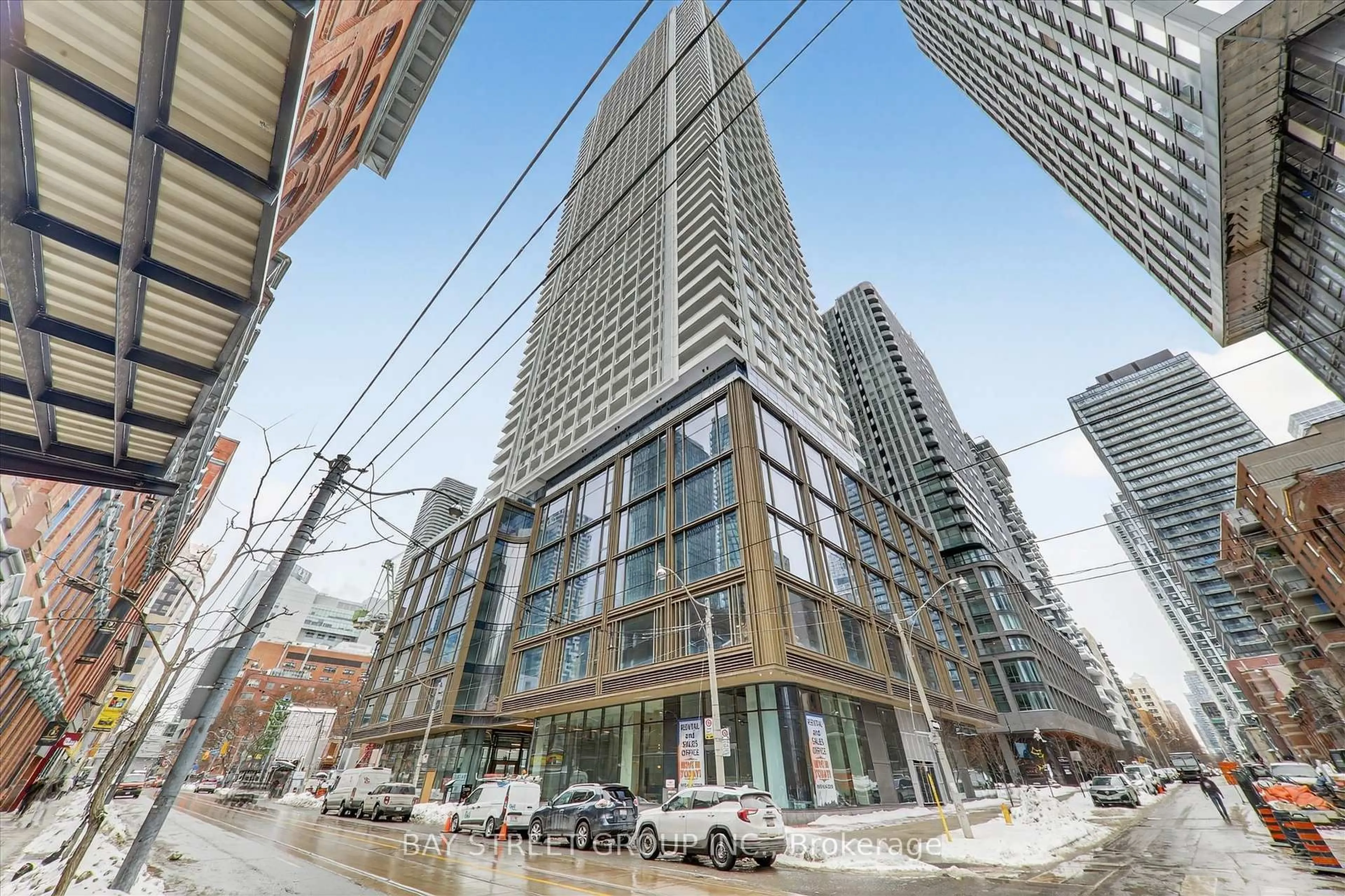Patio, street for 88 QUEEN St #2809, Toronto Ontario M5C 0B6