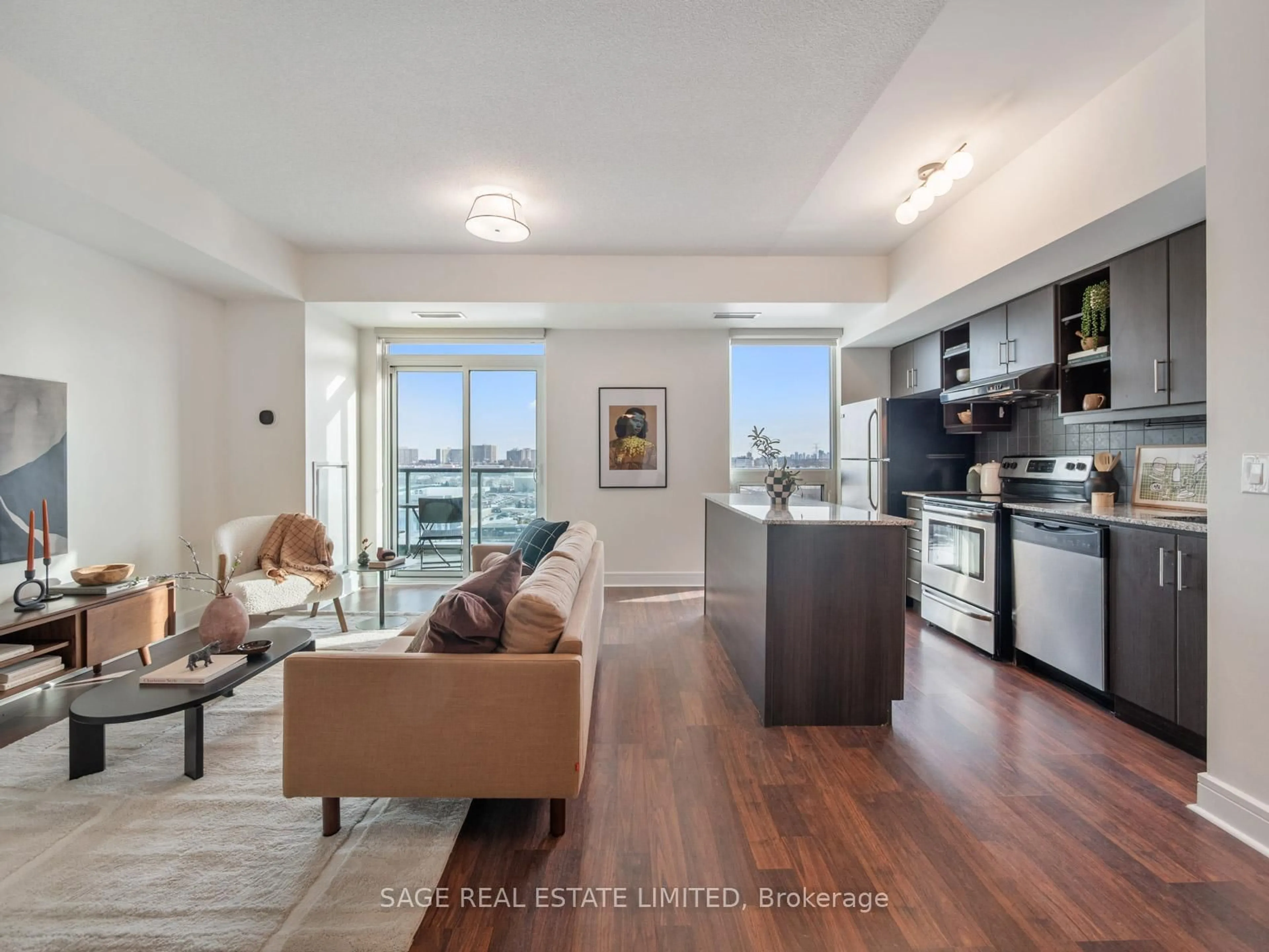 Open concept kitchen, unknown for 35 Brian Peck Cres #909, Toronto Ontario M4G 4K4