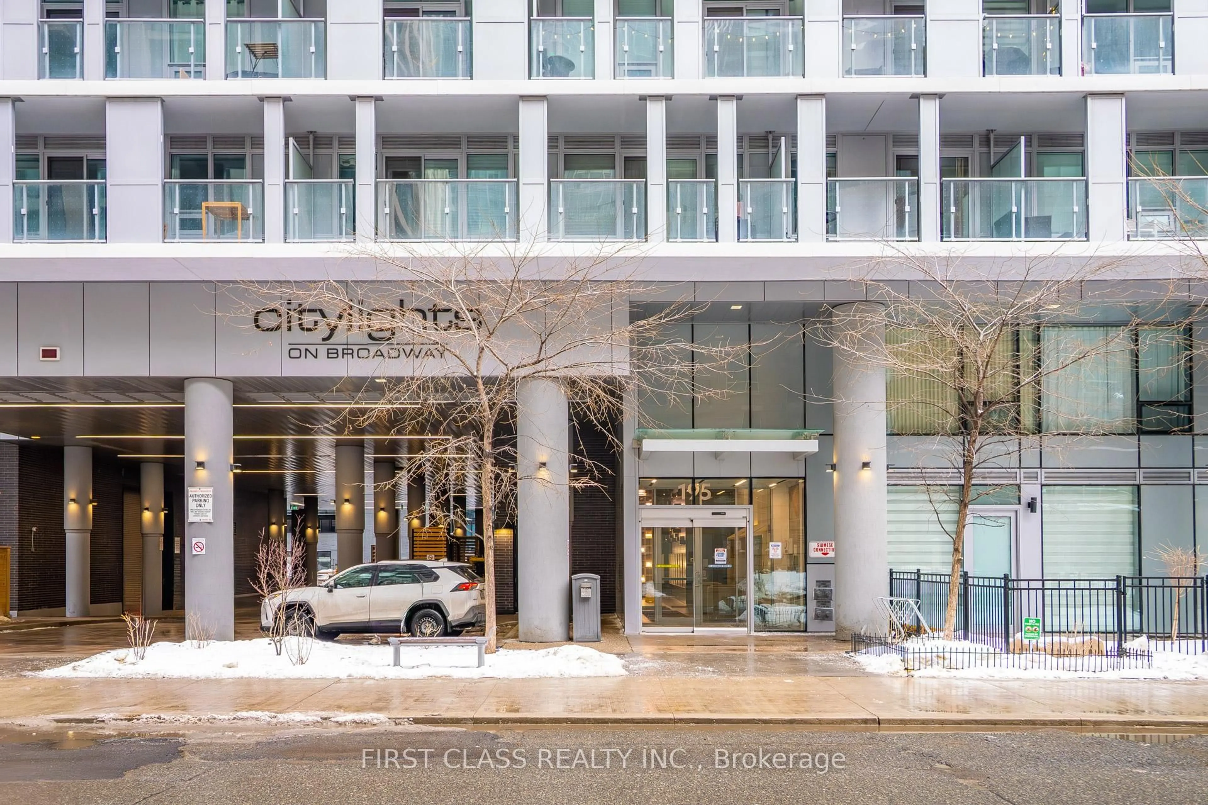 Lobby for 195 Redpath Ave #1615, Toronto Ontario M4P 0E4