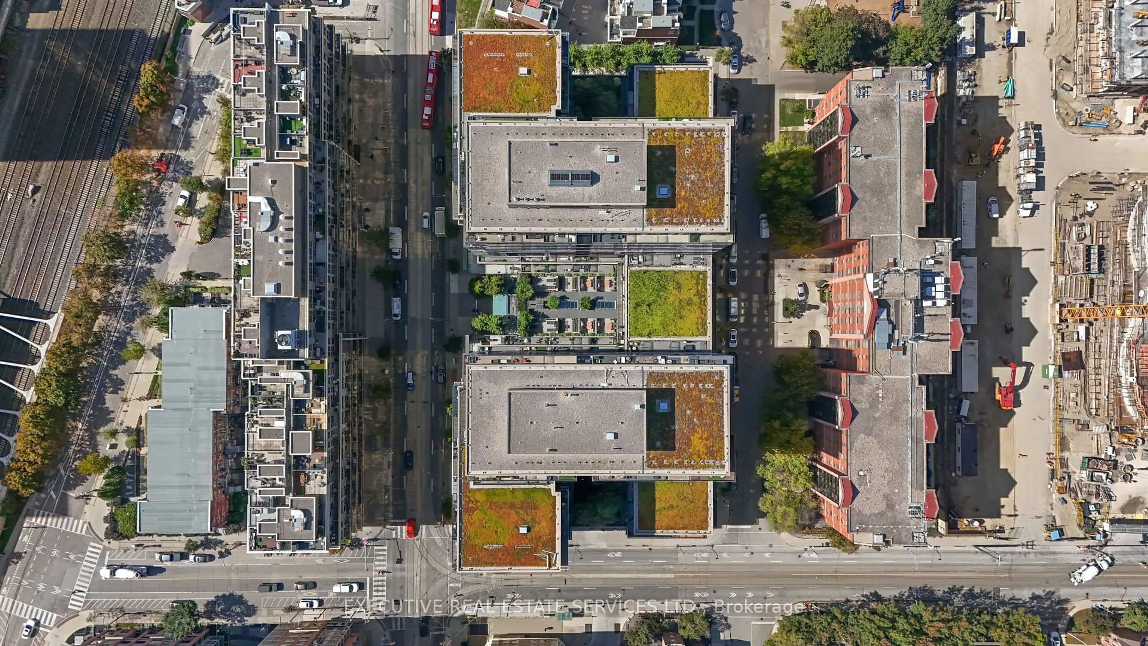 A pic from outside/outdoor area/front of a property/back of a property/a pic from drone, street for 1030 King St #721, Toronto Ontario M6K 0B4