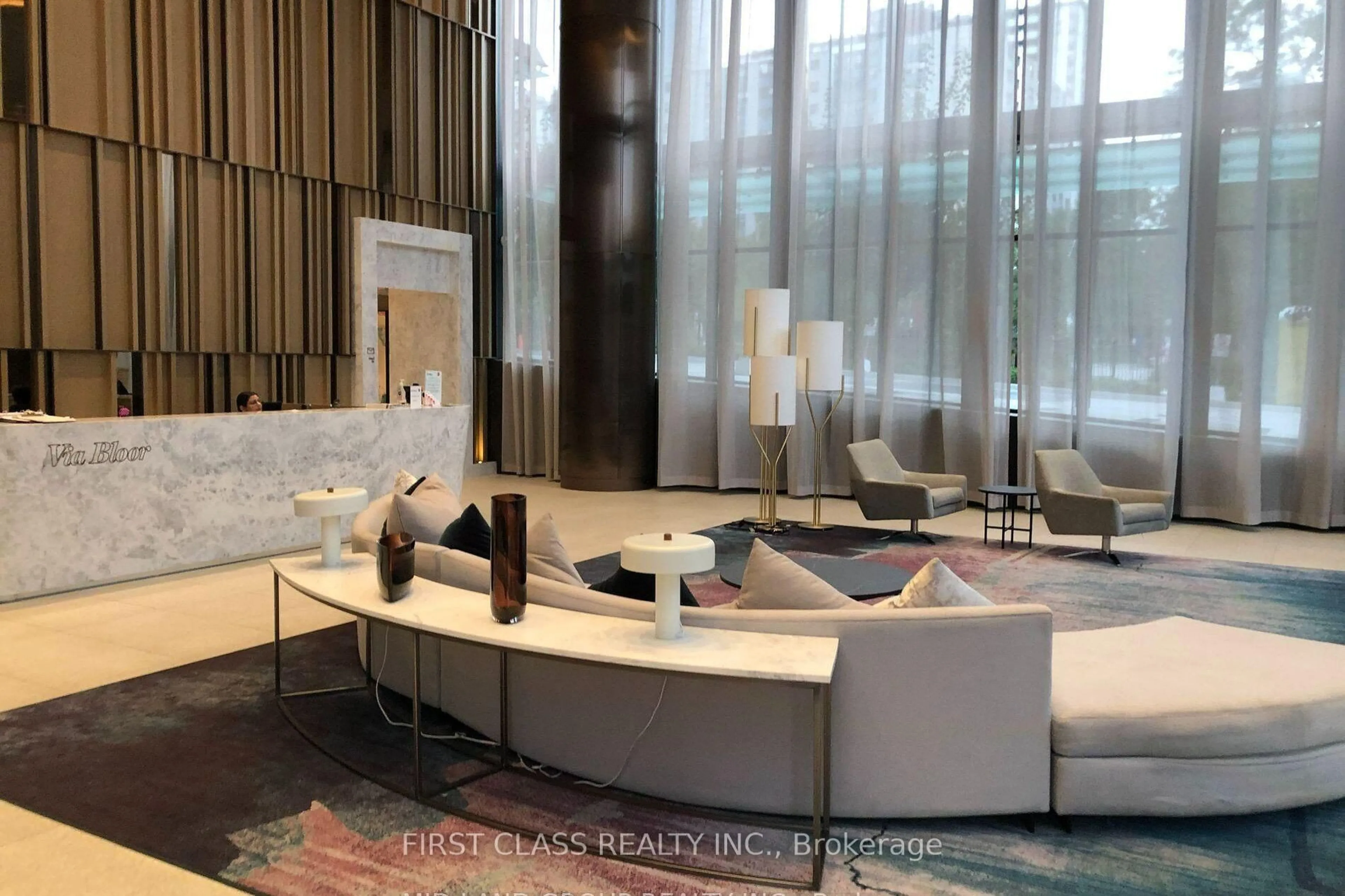 Lobby for 575 Bloor St #1507, Toronto Ontario M4W 0B2