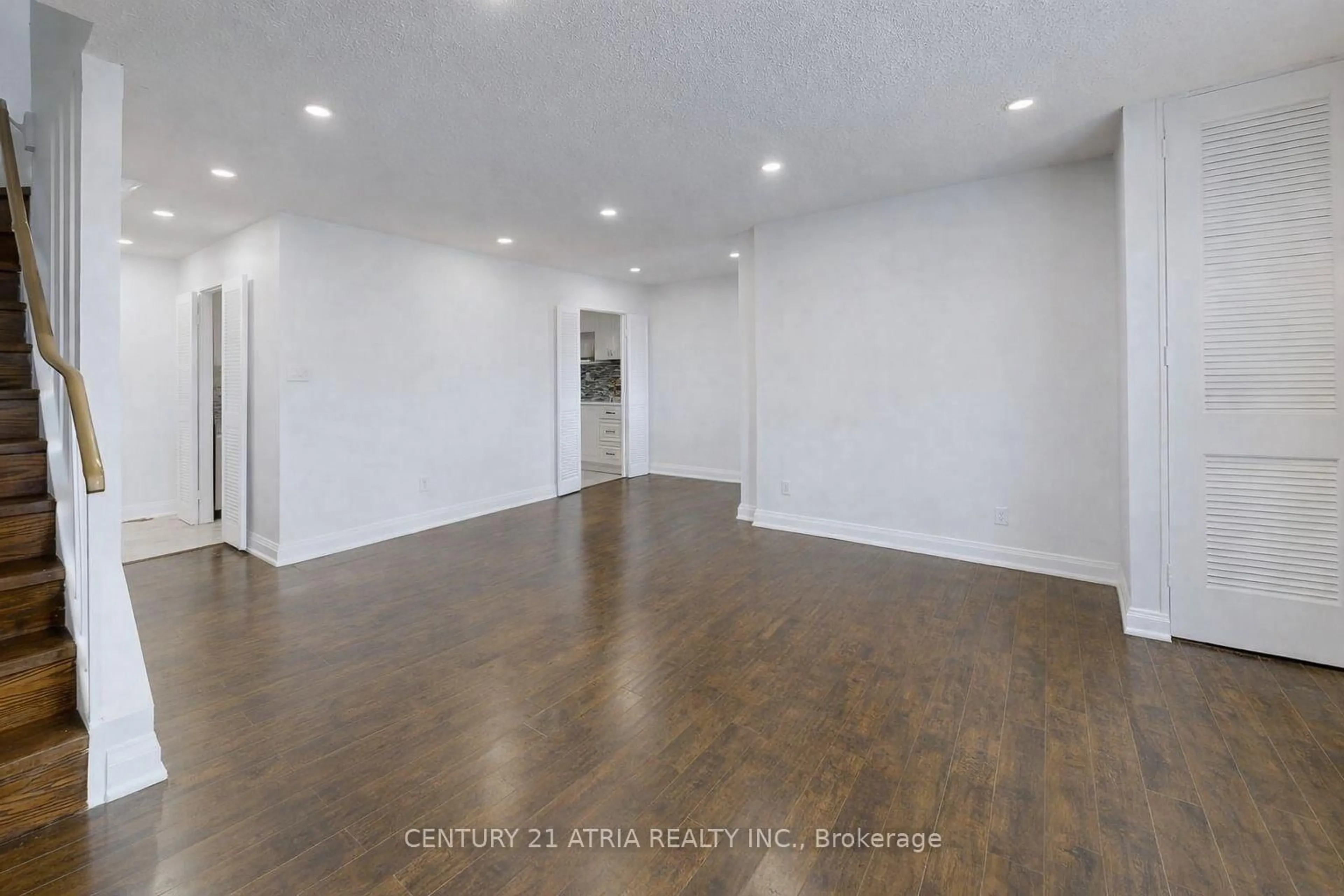A pic of a room for 4005 Don Mills Rd #340, Toronto Ontario M2H 3J9