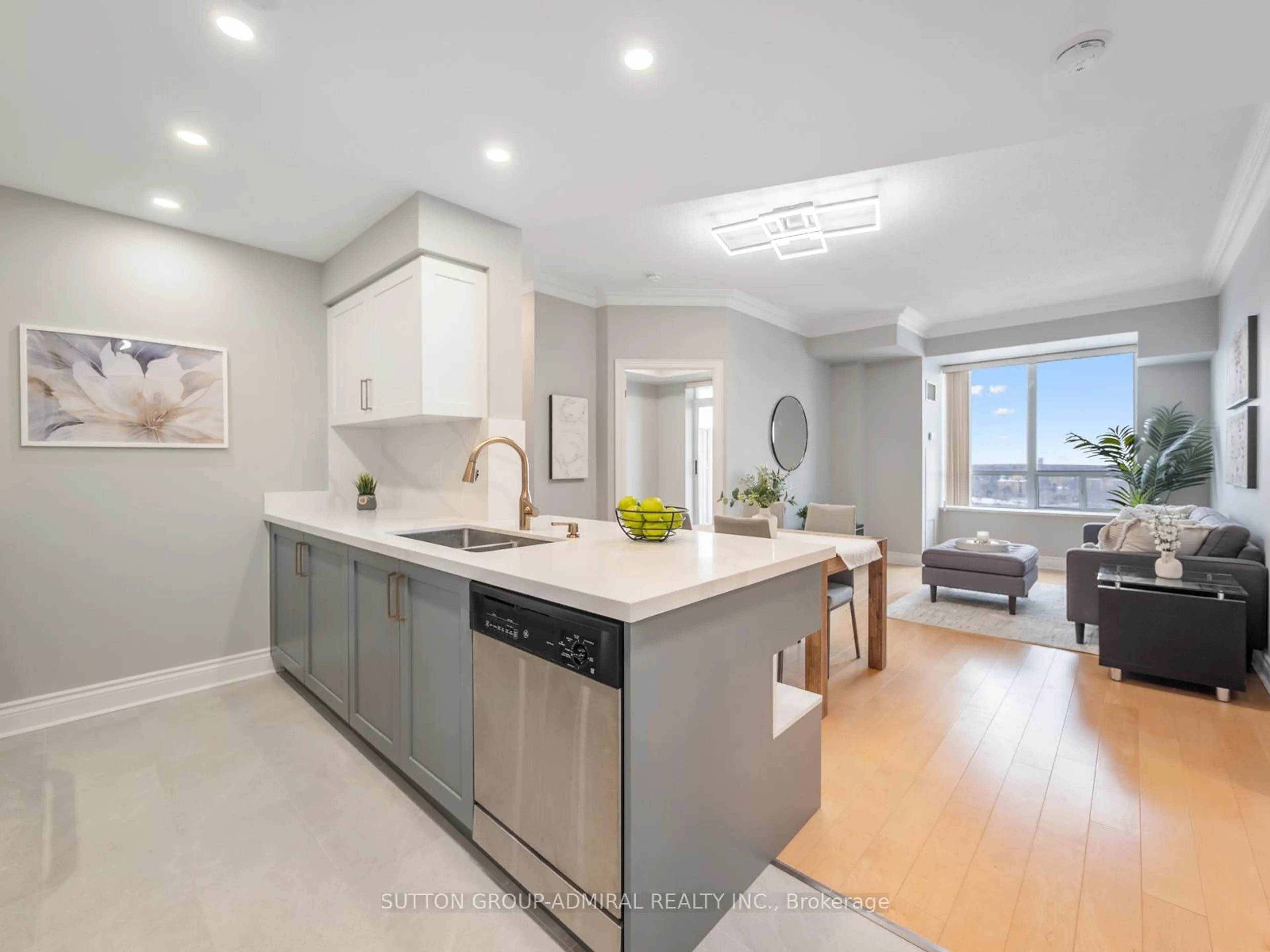 Open concept kitchen, unknown for 2 Clairtrell Rd #1206, Toronto Ontario M2N 7H5