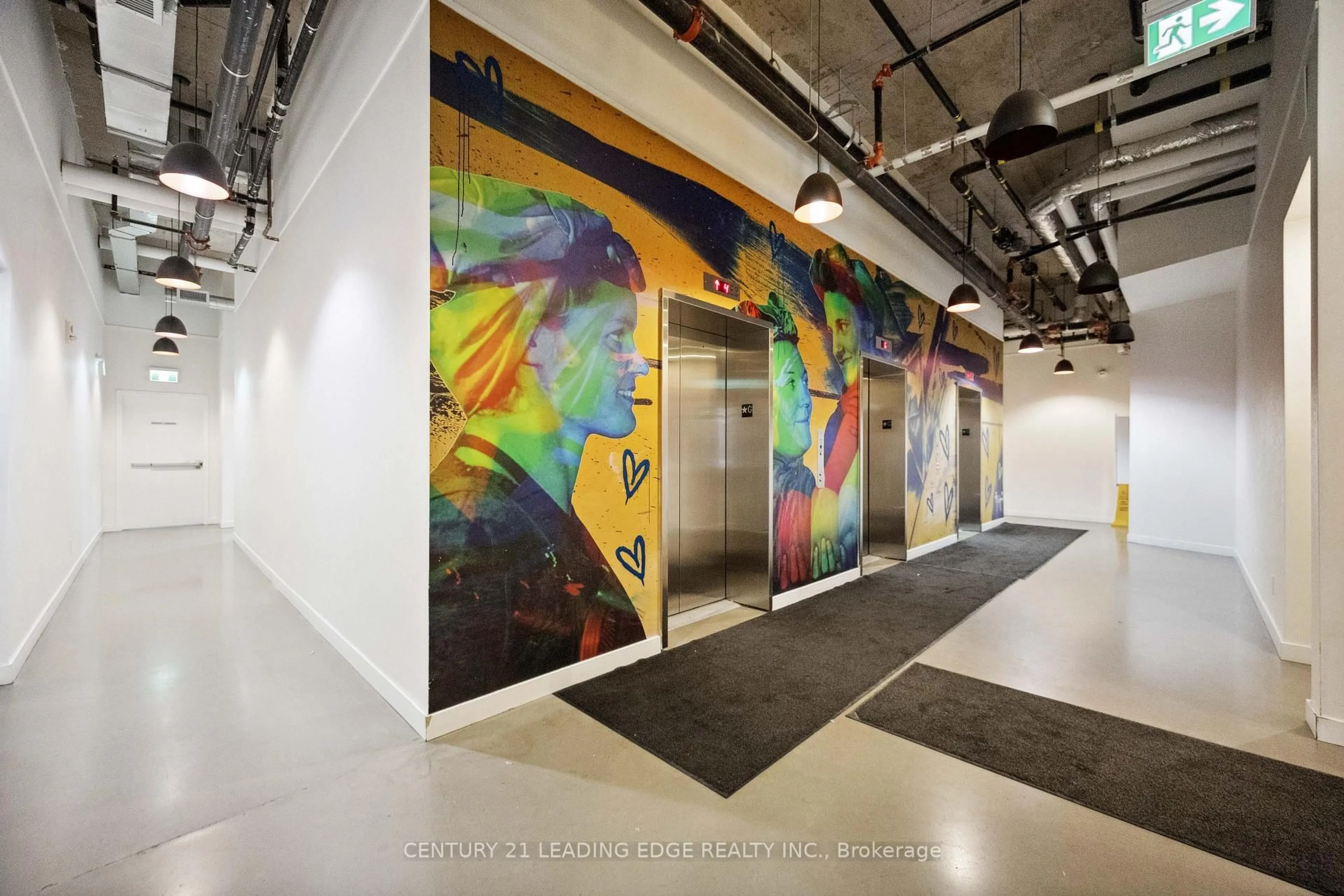 Indoor foyer for 135 East Liberty St #1107, Toronto Ontario M6K 3K4