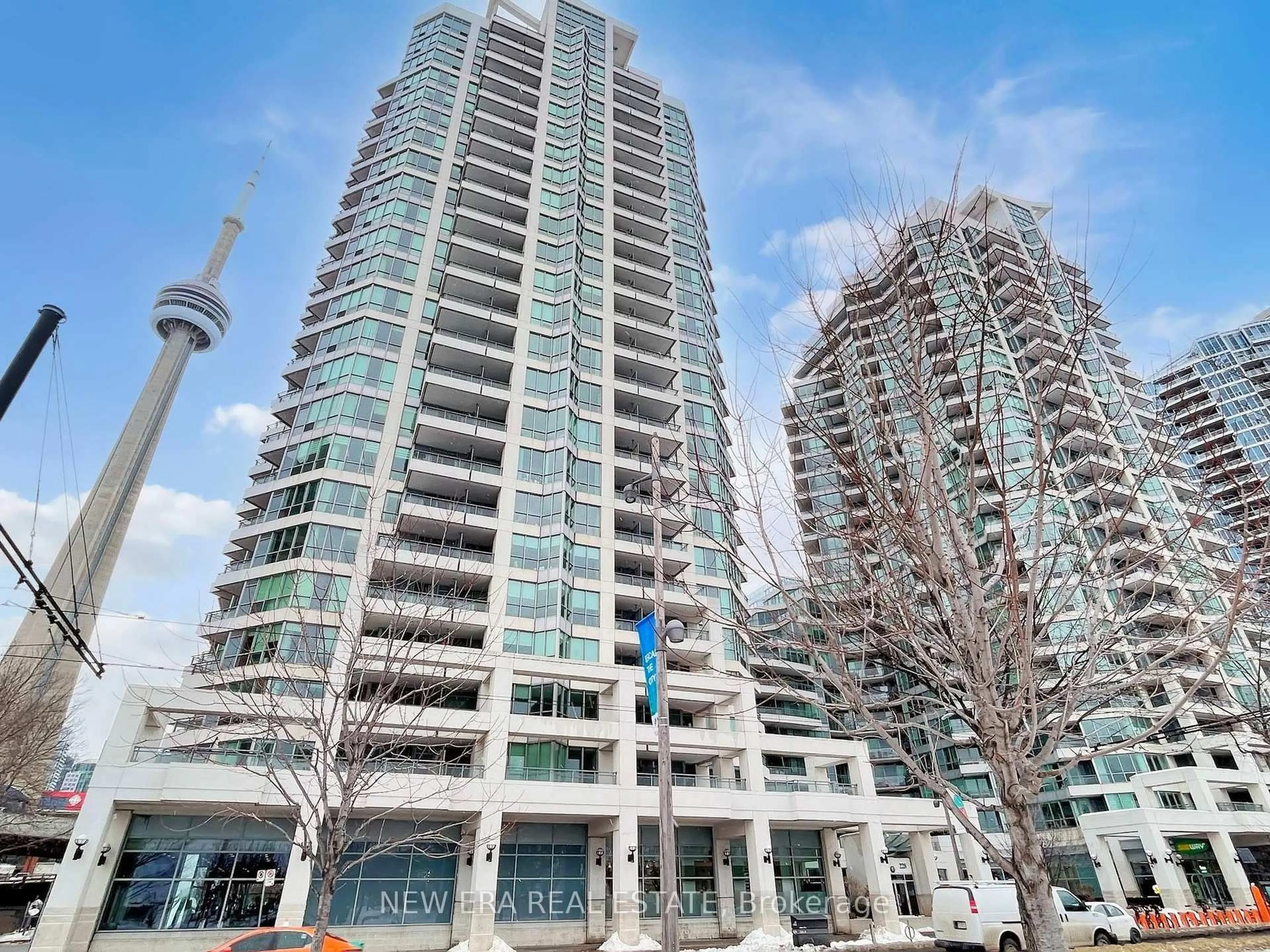 Indoor foyer for 228 Queens Quay #808, Toronto Ontario M5J 2X1