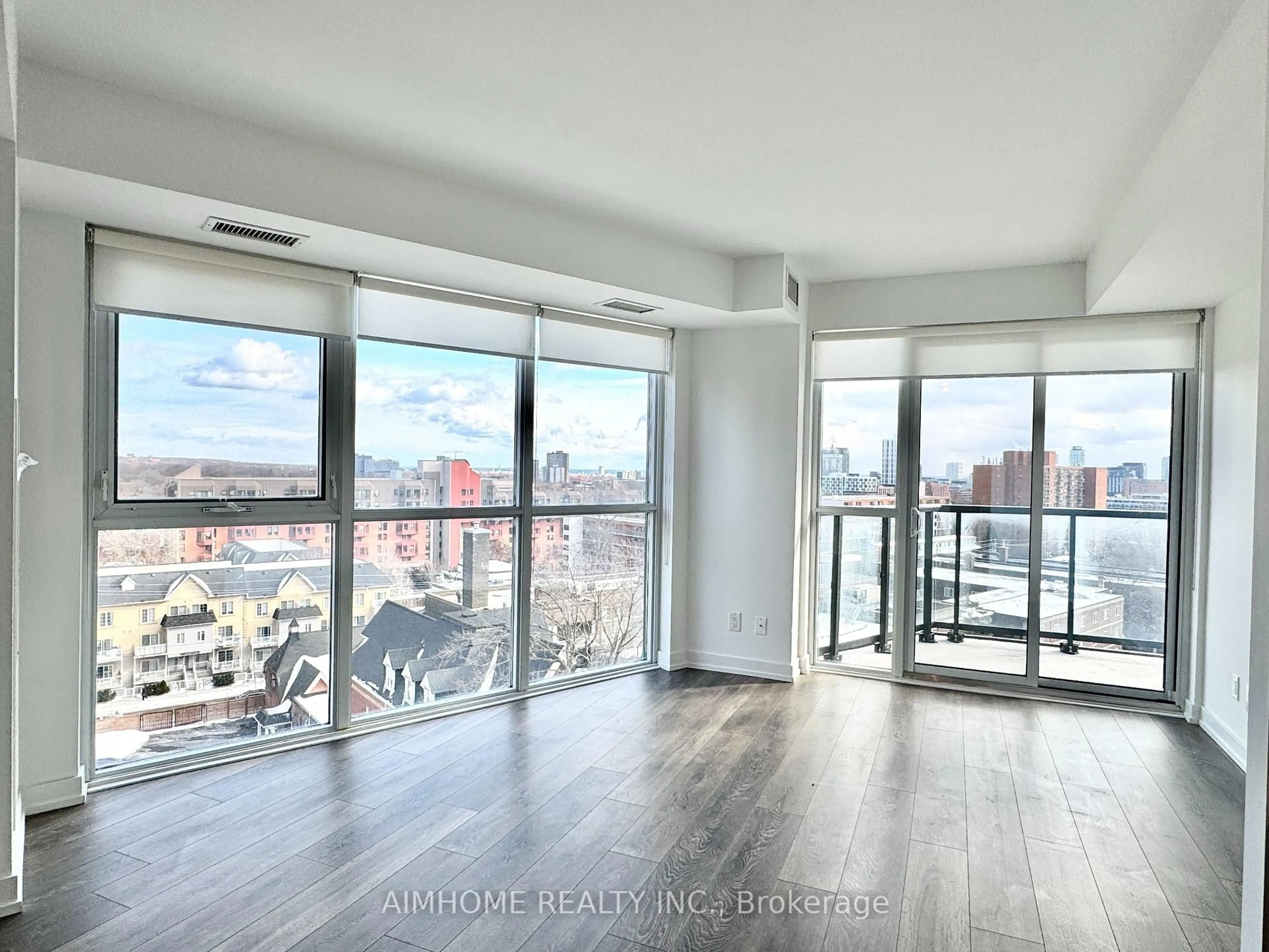 A pic of a room for 159 Wellesley St #704, Toronto Ontario M4Y 0H5