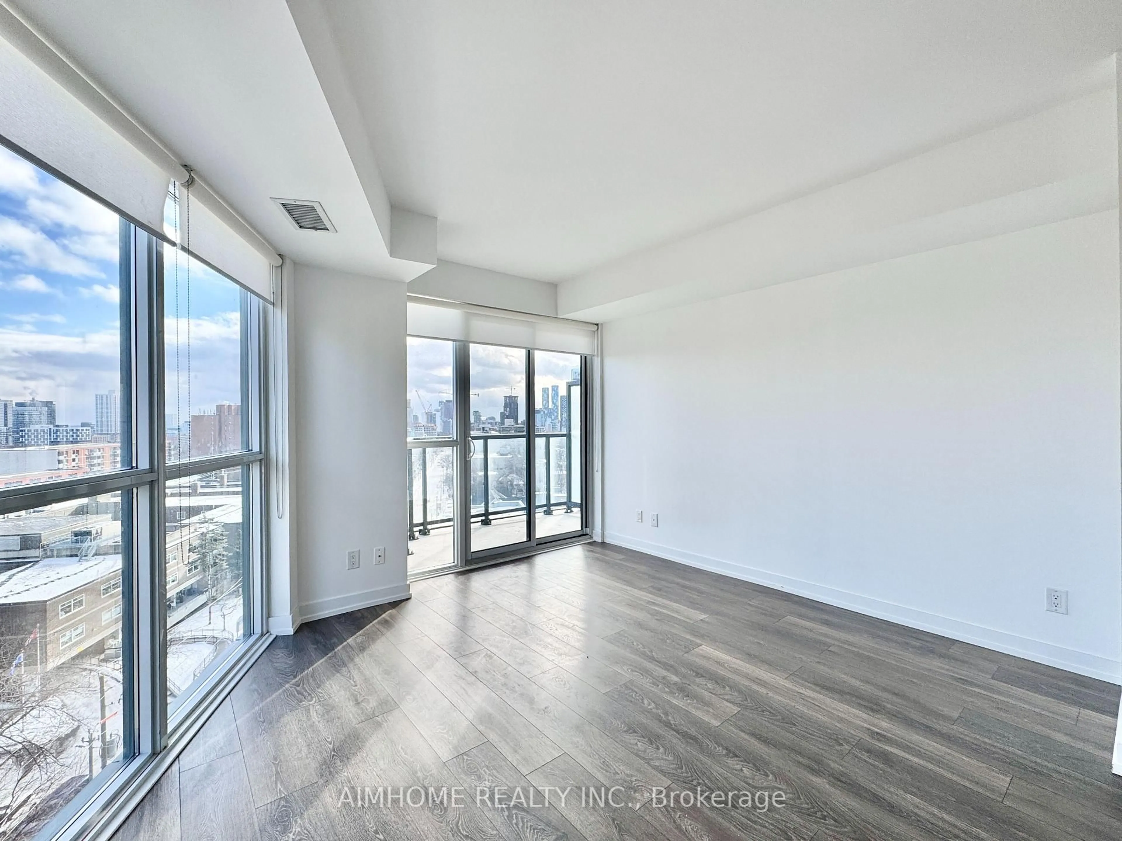 A pic of a room for 159 Wellesley St #704, Toronto Ontario M4Y 0H5