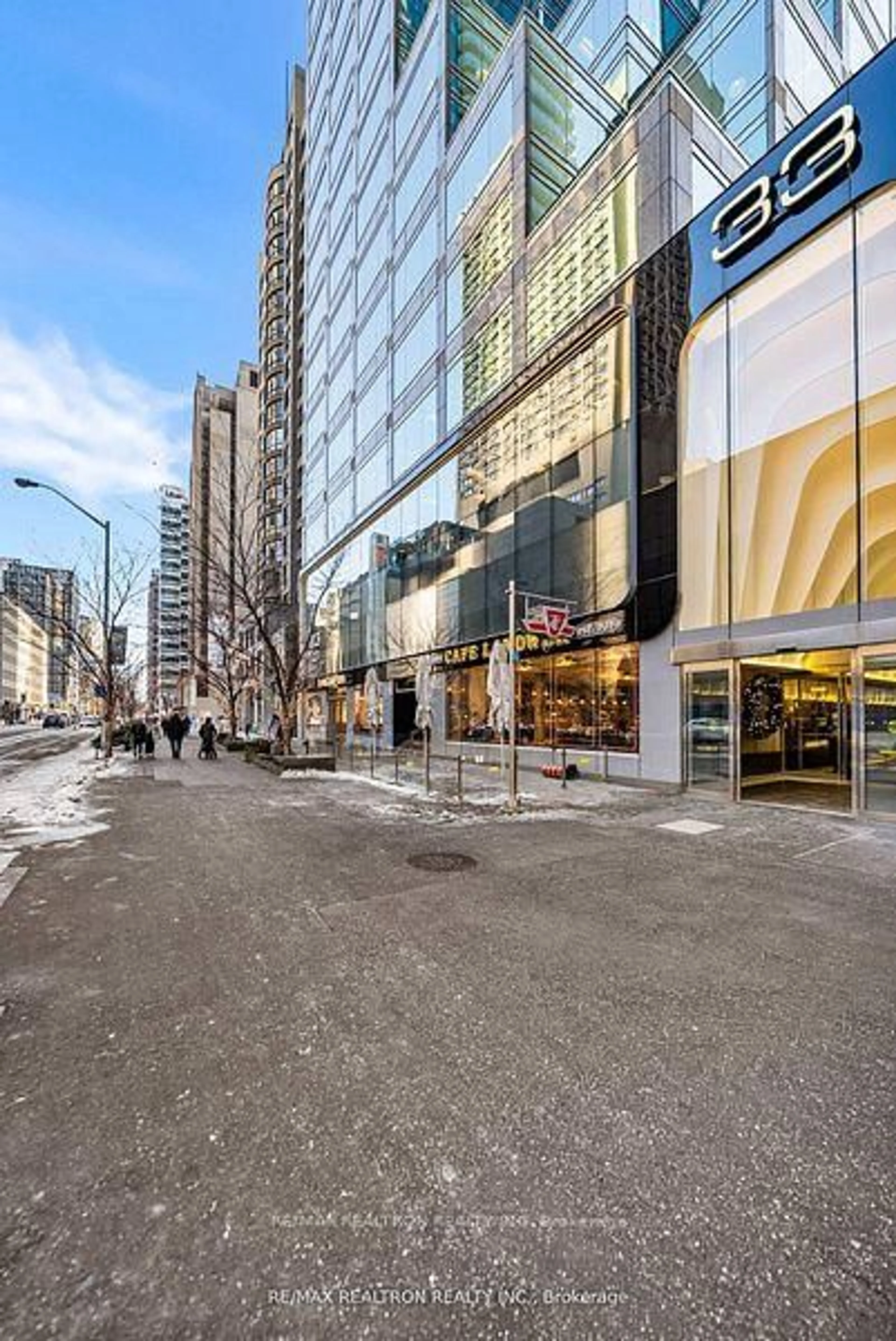 Unknown for 1 Bloor St #6010, Toronto Ontario M4W 0A8