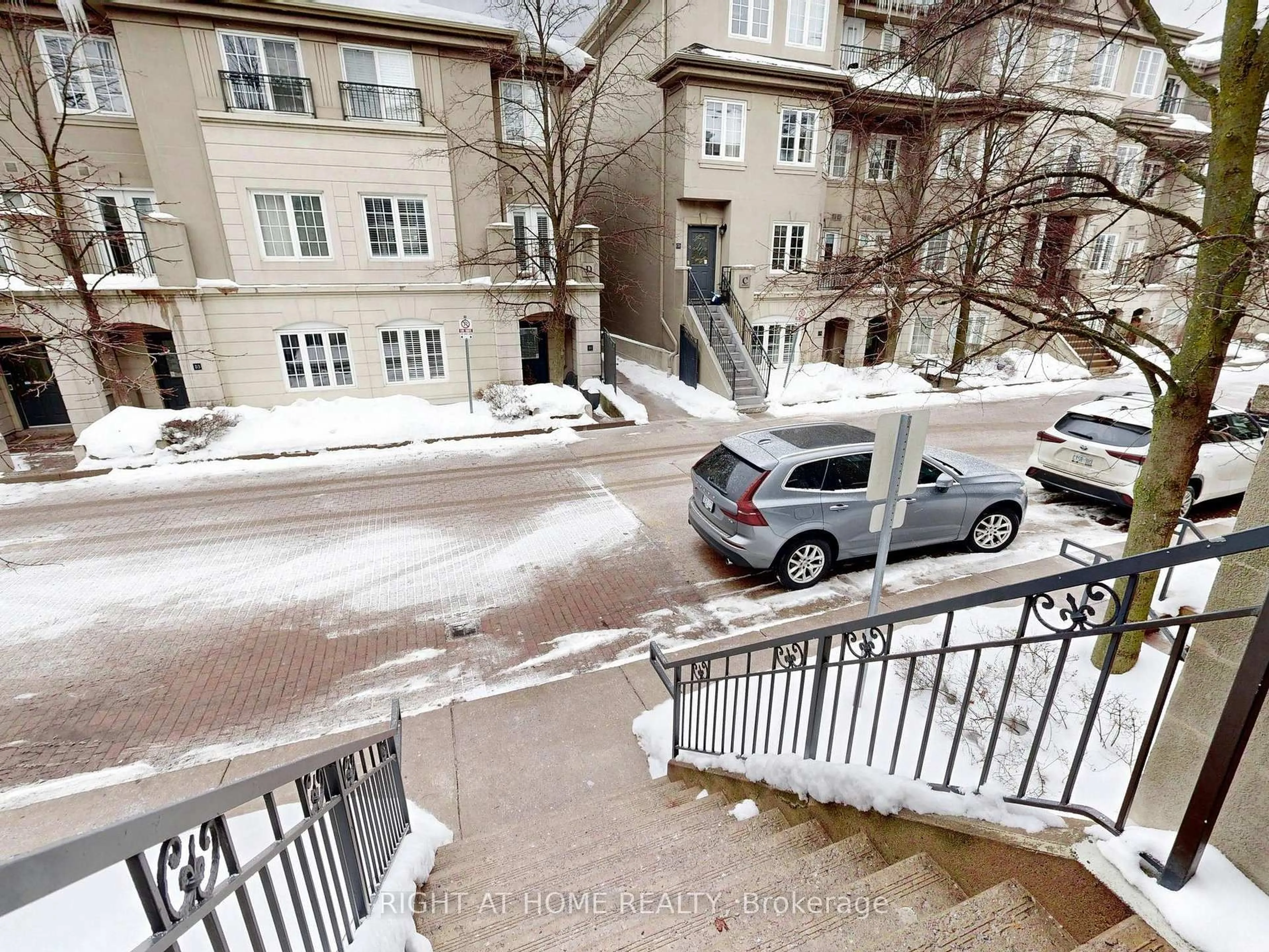 A pic from outside/outdoor area/front of a property/back of a property/a pic from drone, city buildings view from balcony for 108 Finch Ave #B28, Toronto Ontario M2N 6W6