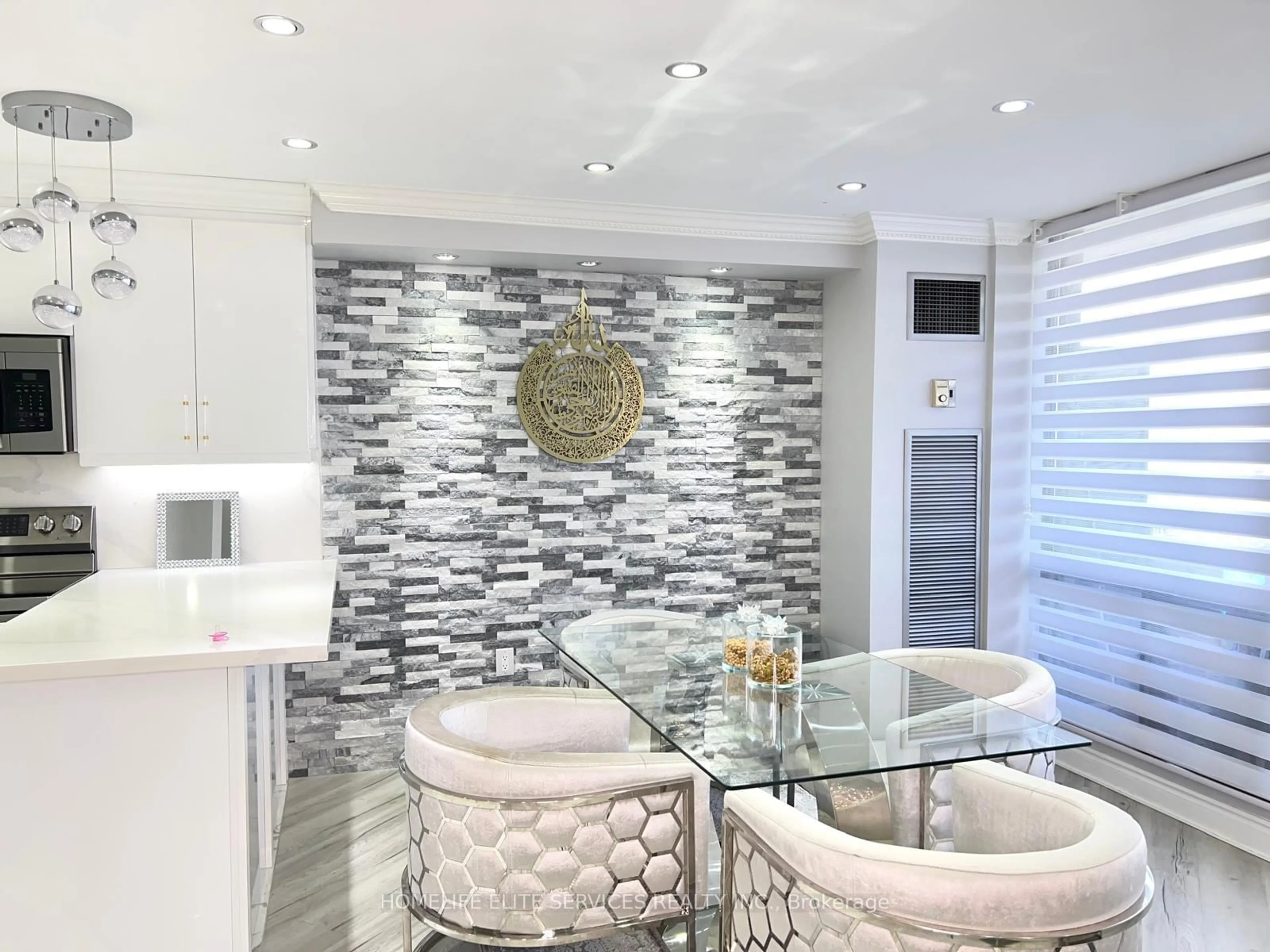 Contemporary kitchen, ceramic/tile floor for 75 Graydon Hall Dr #1608, Toronto Ontario M3A 3M5