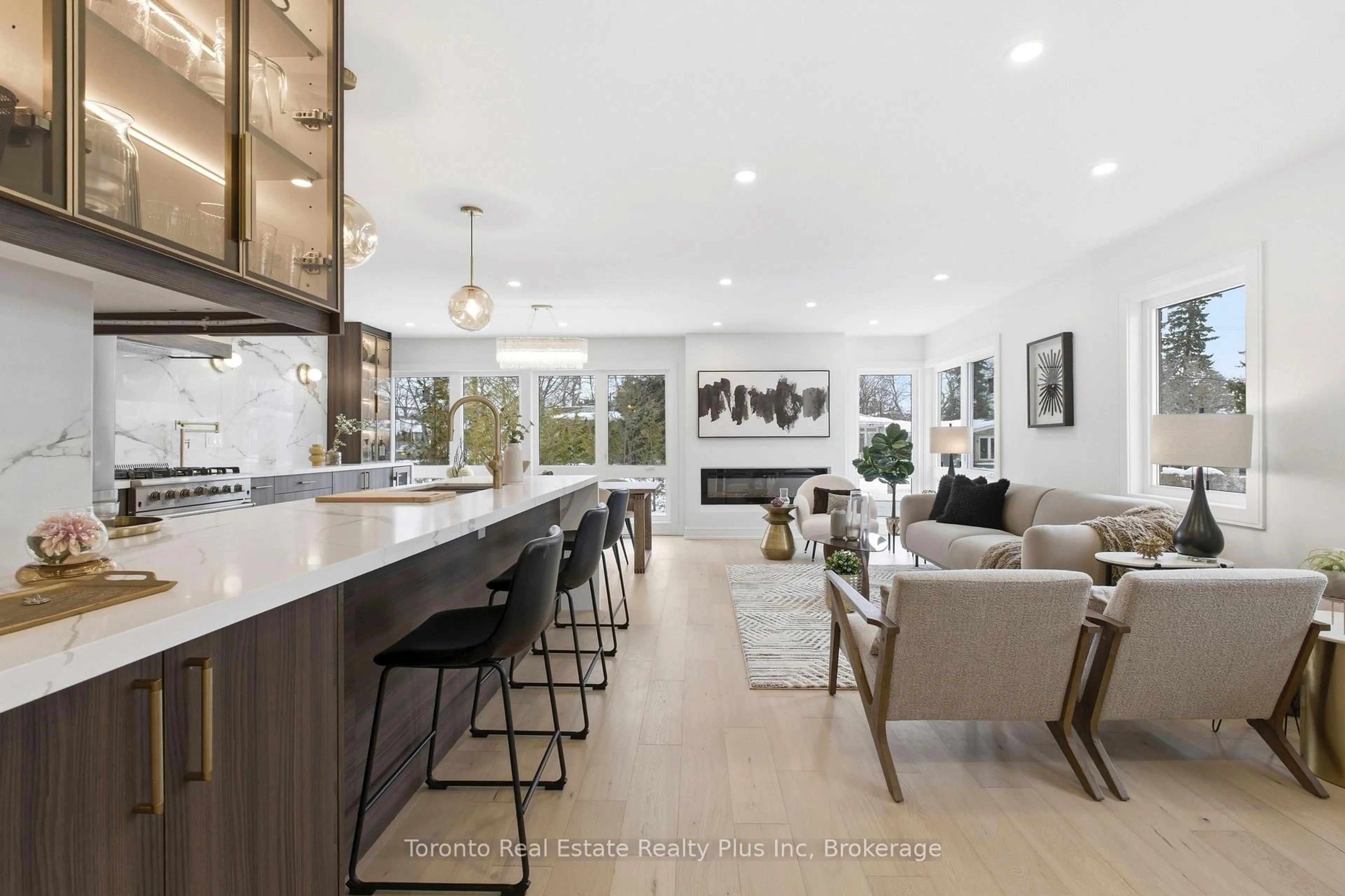 Open concept kitchen, unknown for 3 Blithfield Ave, Toronto Ontario M2K 1X9